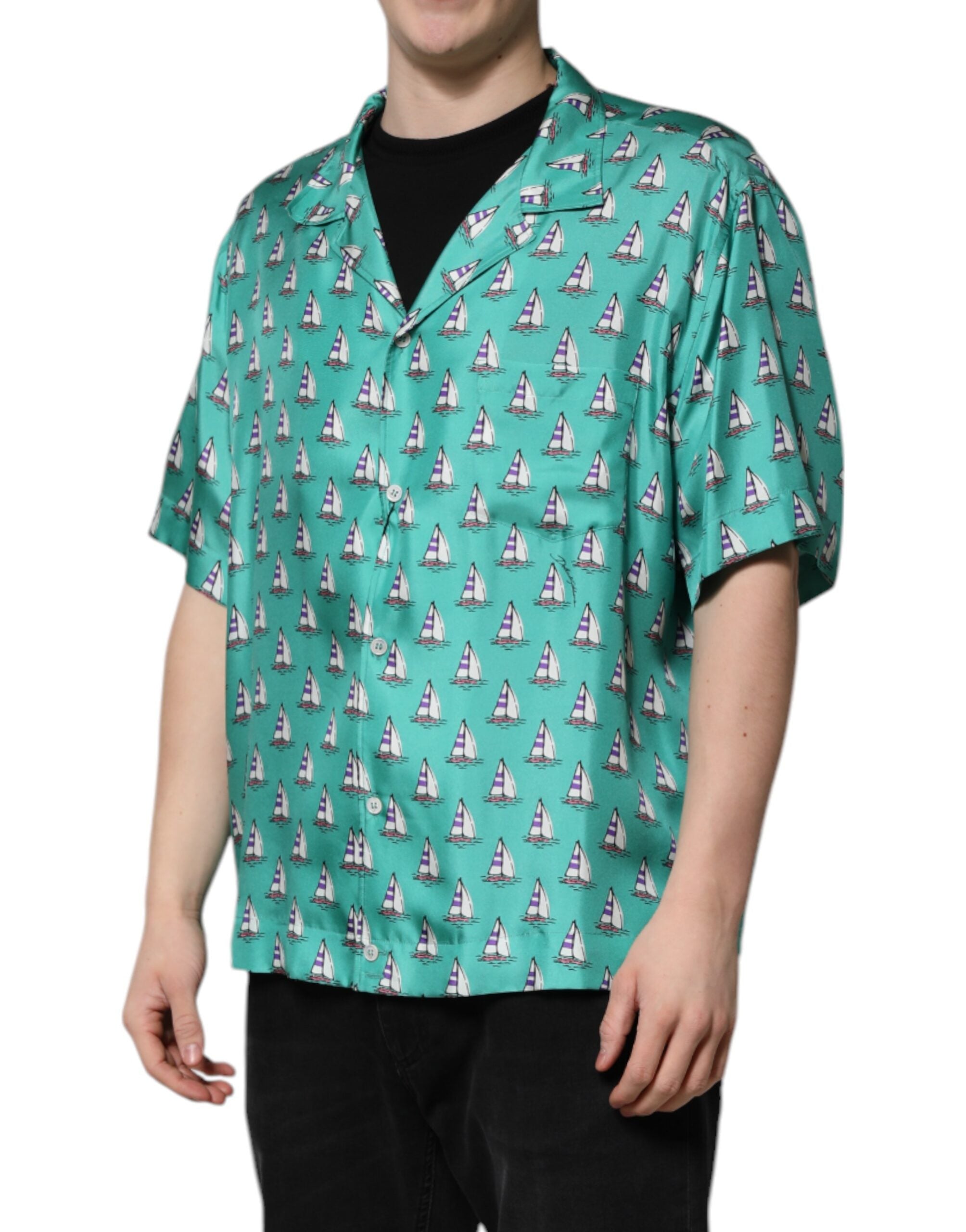 Green Printed Short Sleeves Casual Shirt - ventzia