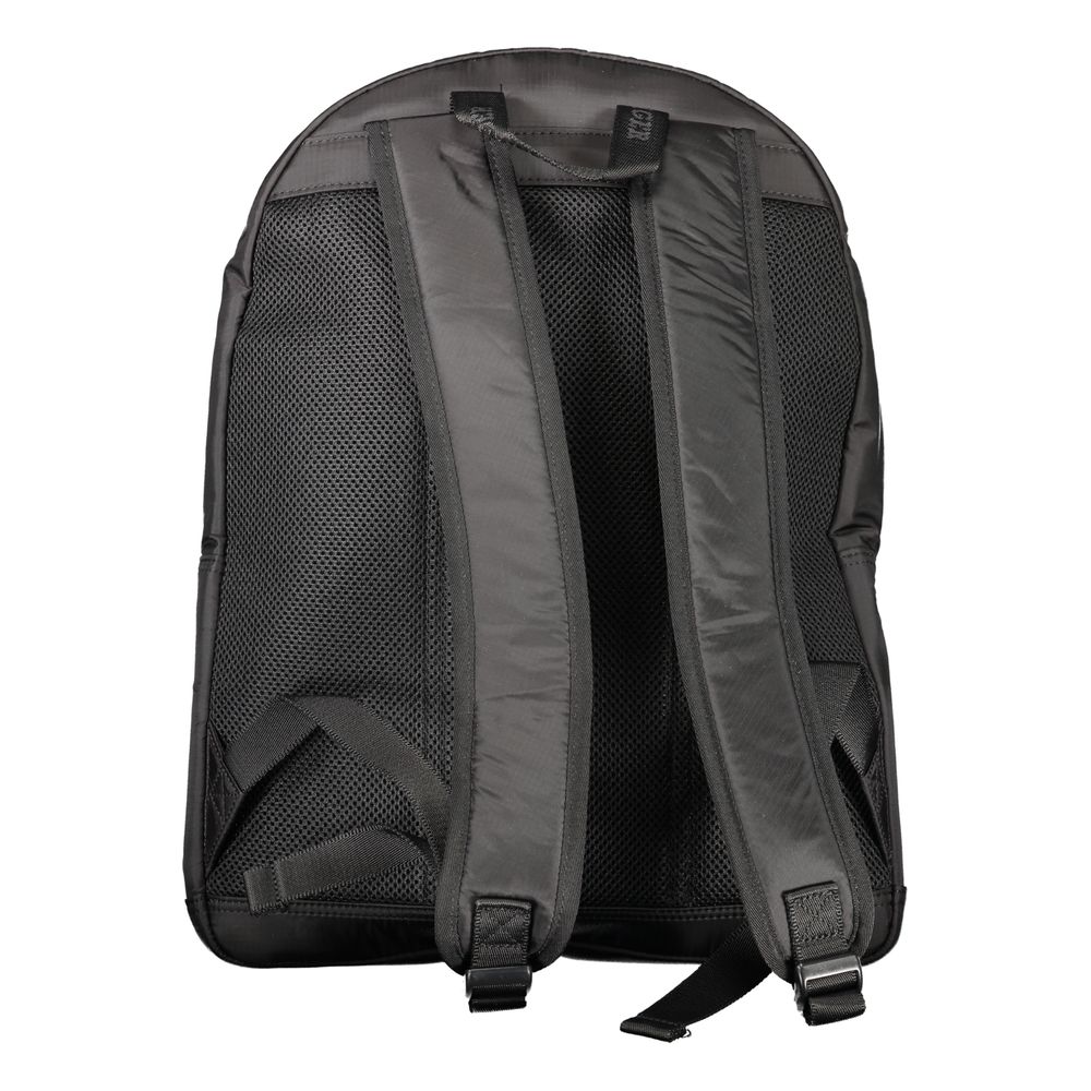 Black Nylon Backpack - ventzia