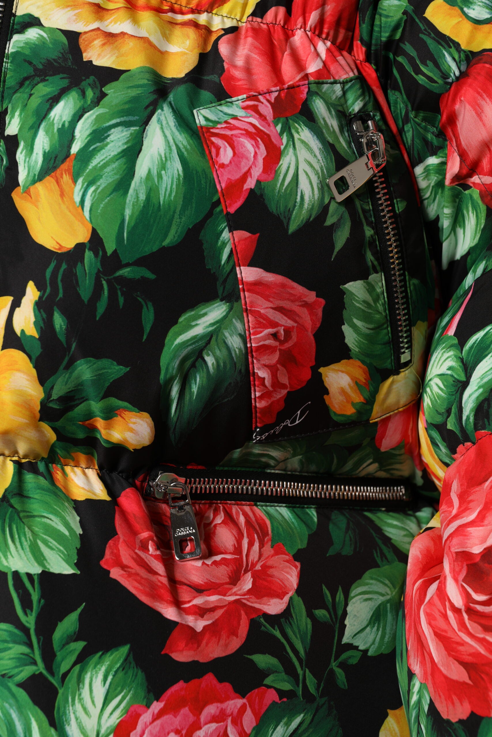 Multicolor Floral Puffer Hooded Jacket - ventzia