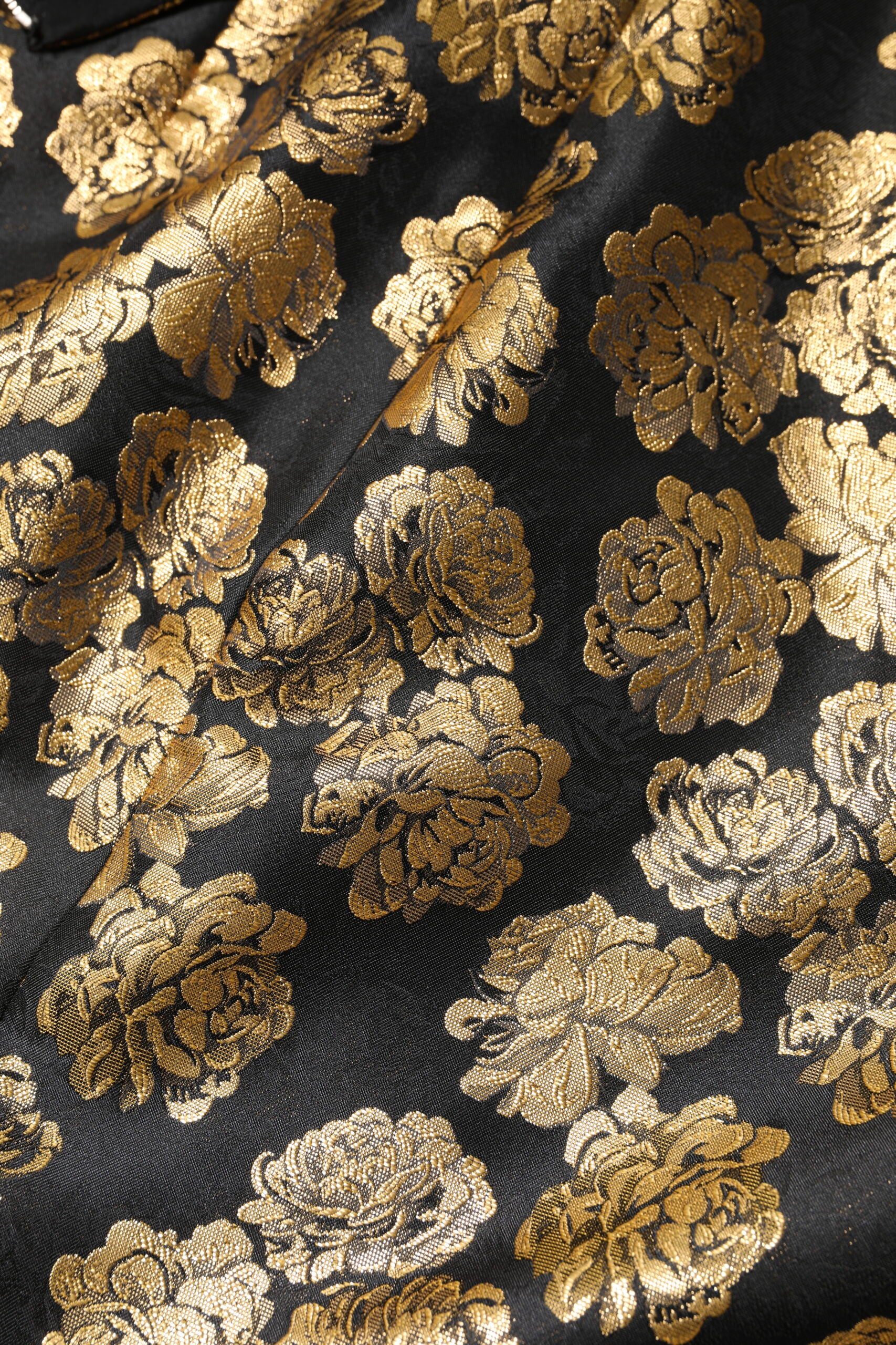 Black Gold Floral Print Jacquard Mini Skirt - ventzia