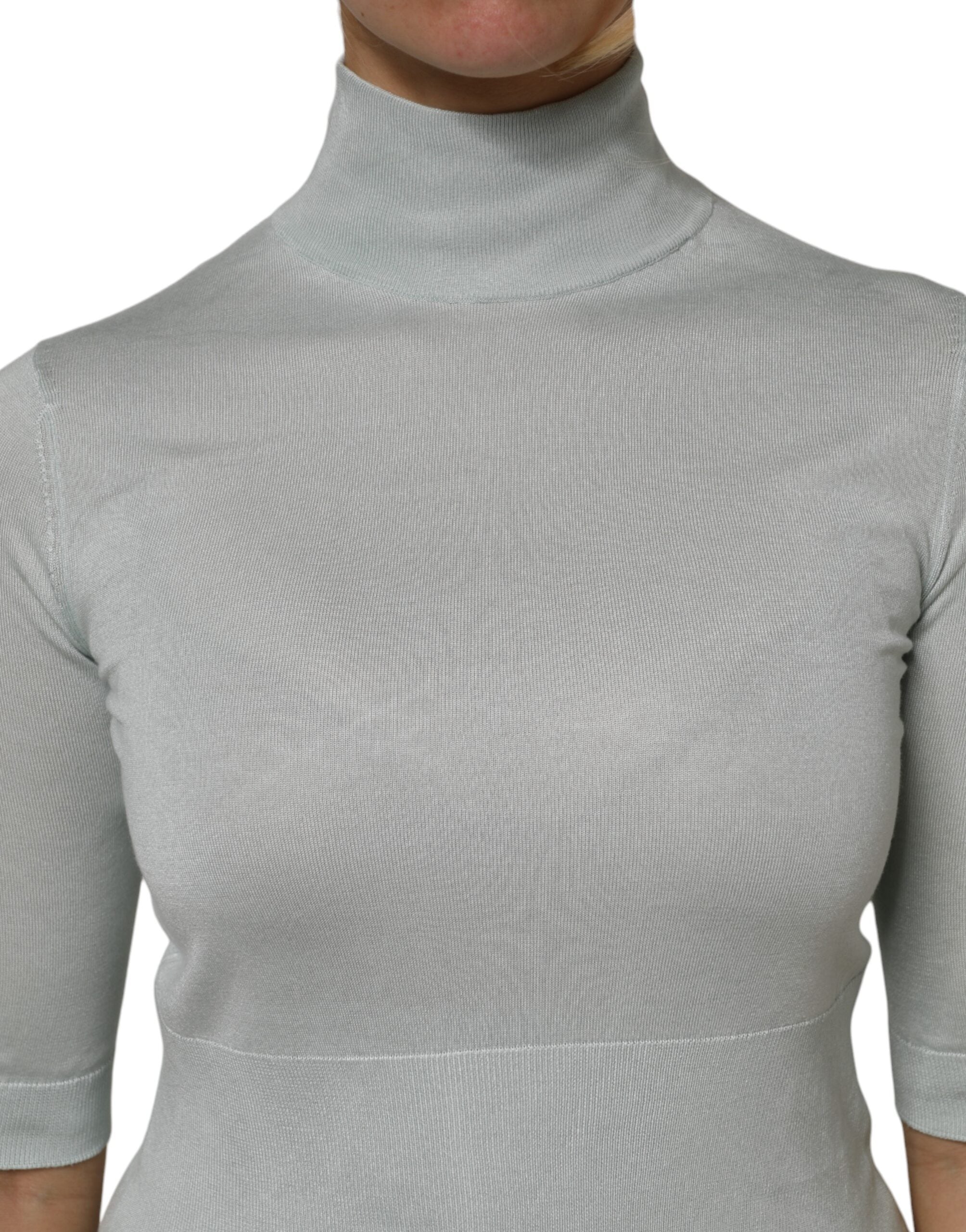 Light Green Silk Turtleneck 3/4 Sleeves Top - ventzia