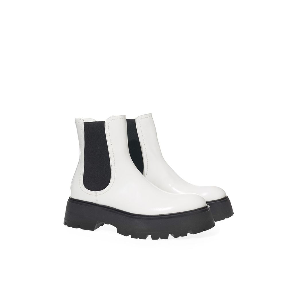 Black And White Leather Boot - ventzia