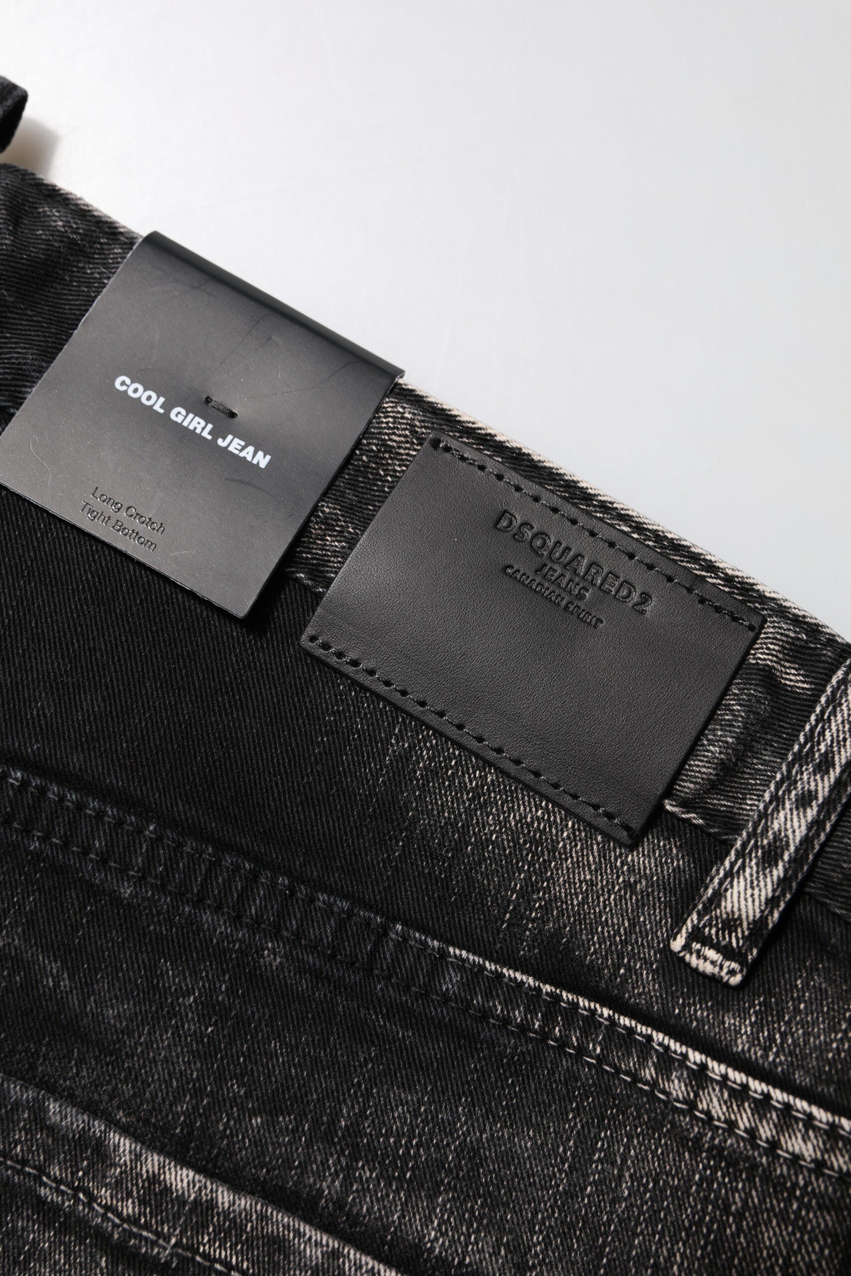 Black Washed Mid Waist Tapered Denim Jeans - ventzia