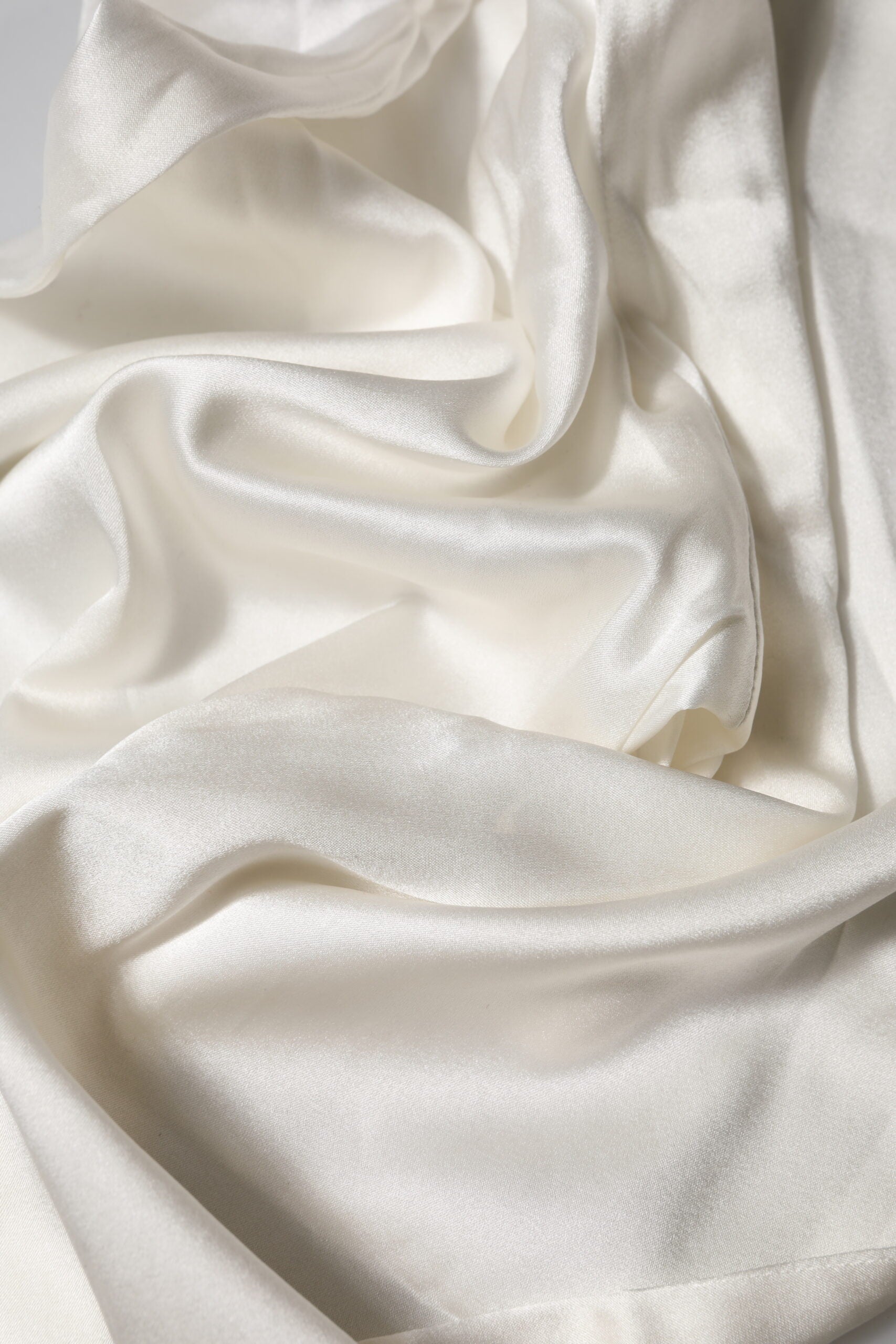 Ivory Silk Tapered High Waist Pants - ventzia