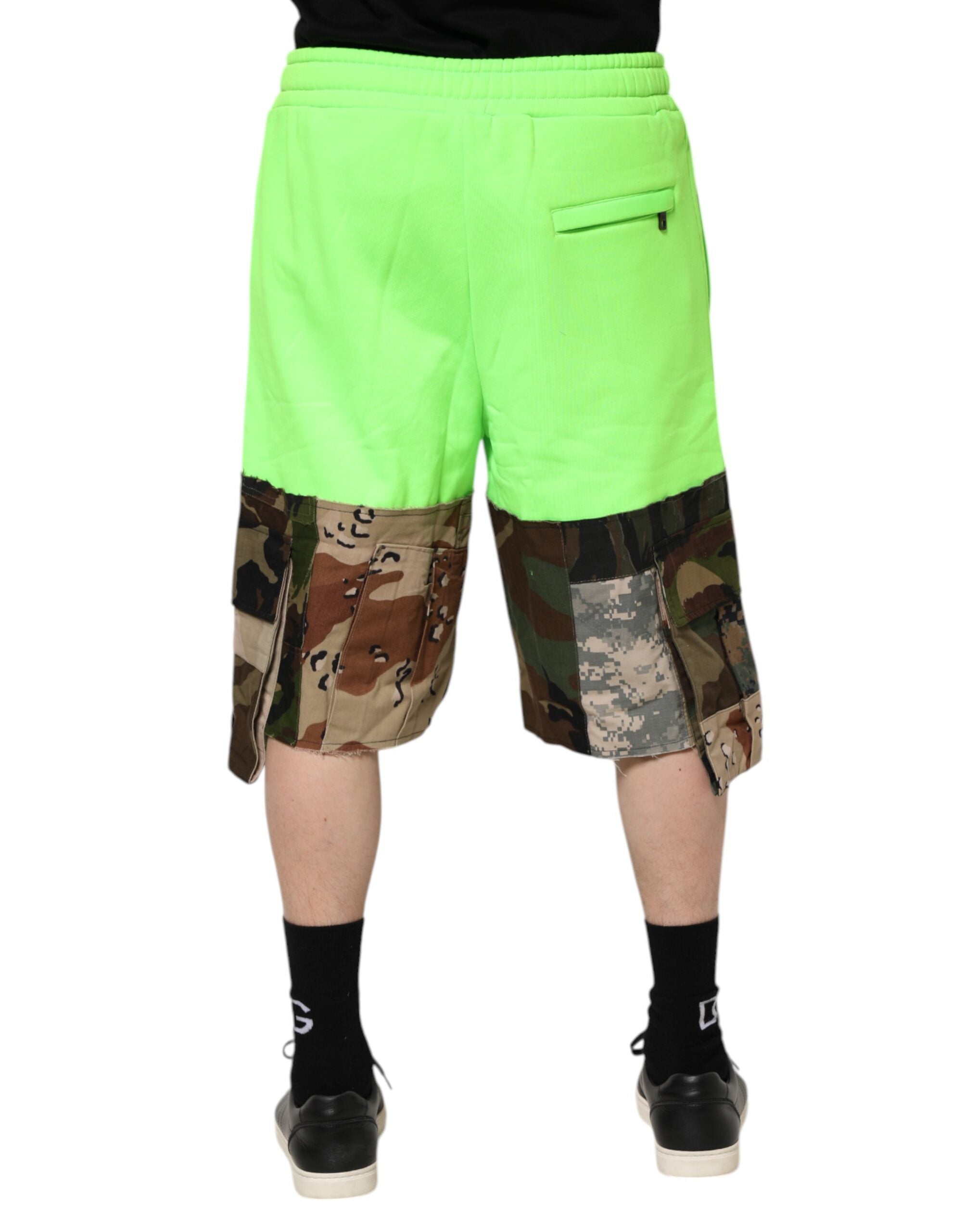 Green Patchwork Cargo Bermuda Men Shorts - ventzia