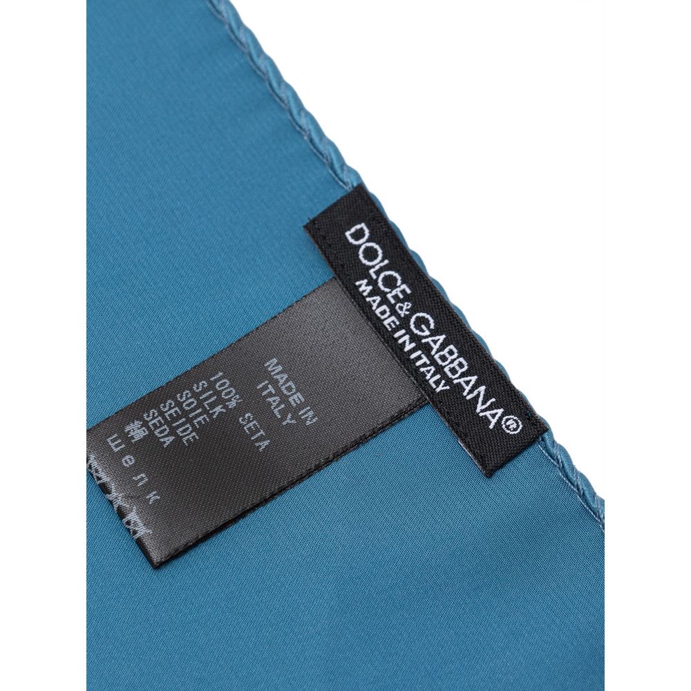 Light Blue Silk Pocket Square - ventzia
