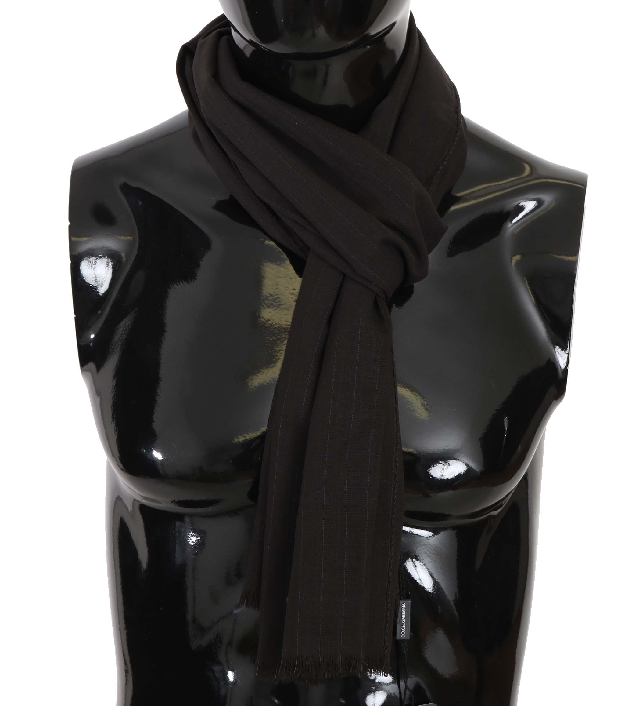 Elegant Striped Wool Men's Scarf - ventzia