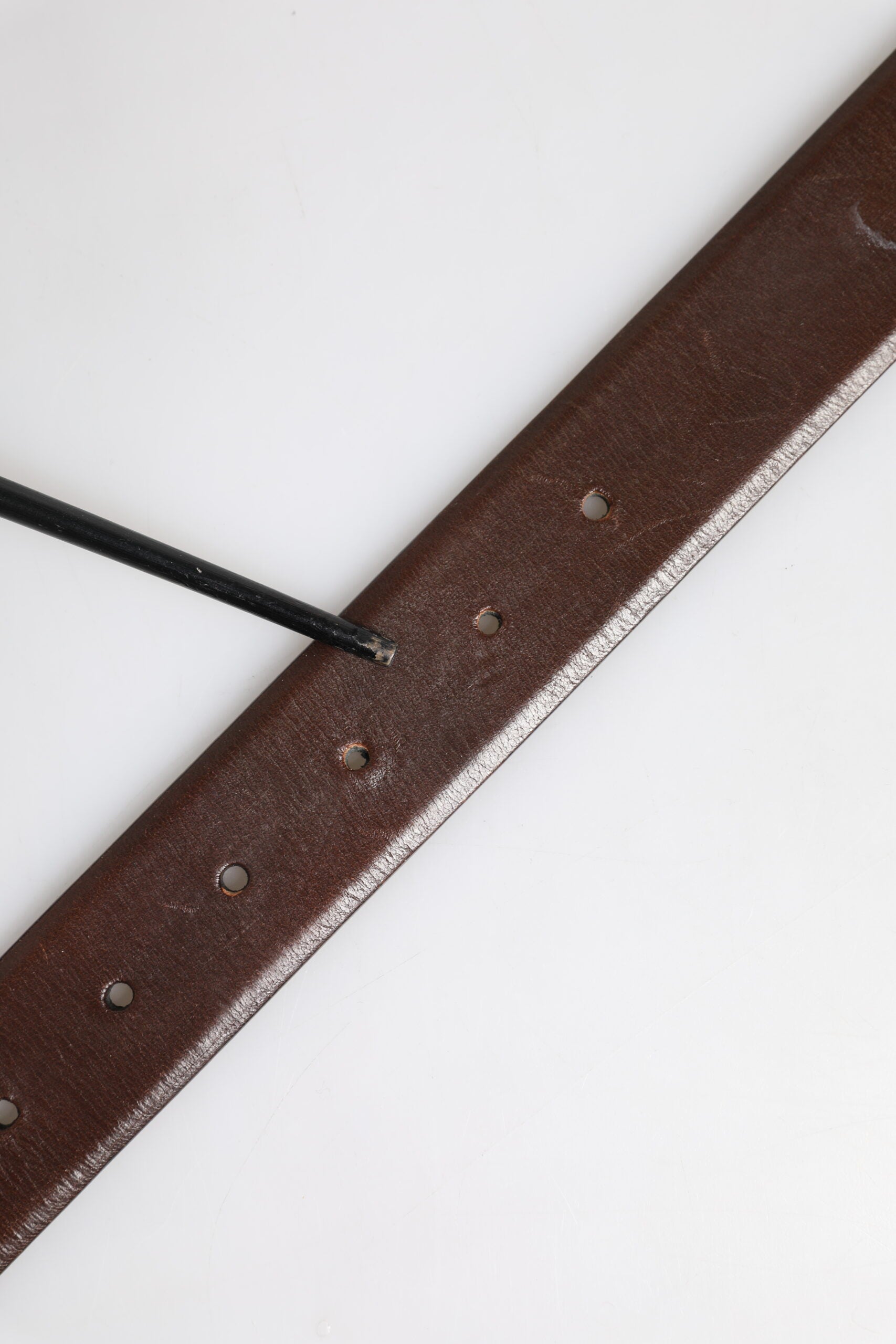 Brown Classic Gold Metal Logo Buckle Men Belt - ventzia