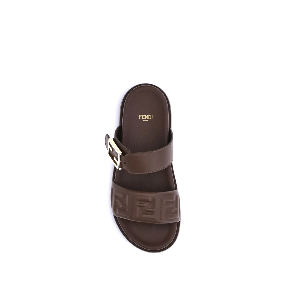 Brown Calf Leather Bos Taurus Flat Sandals - ventzia