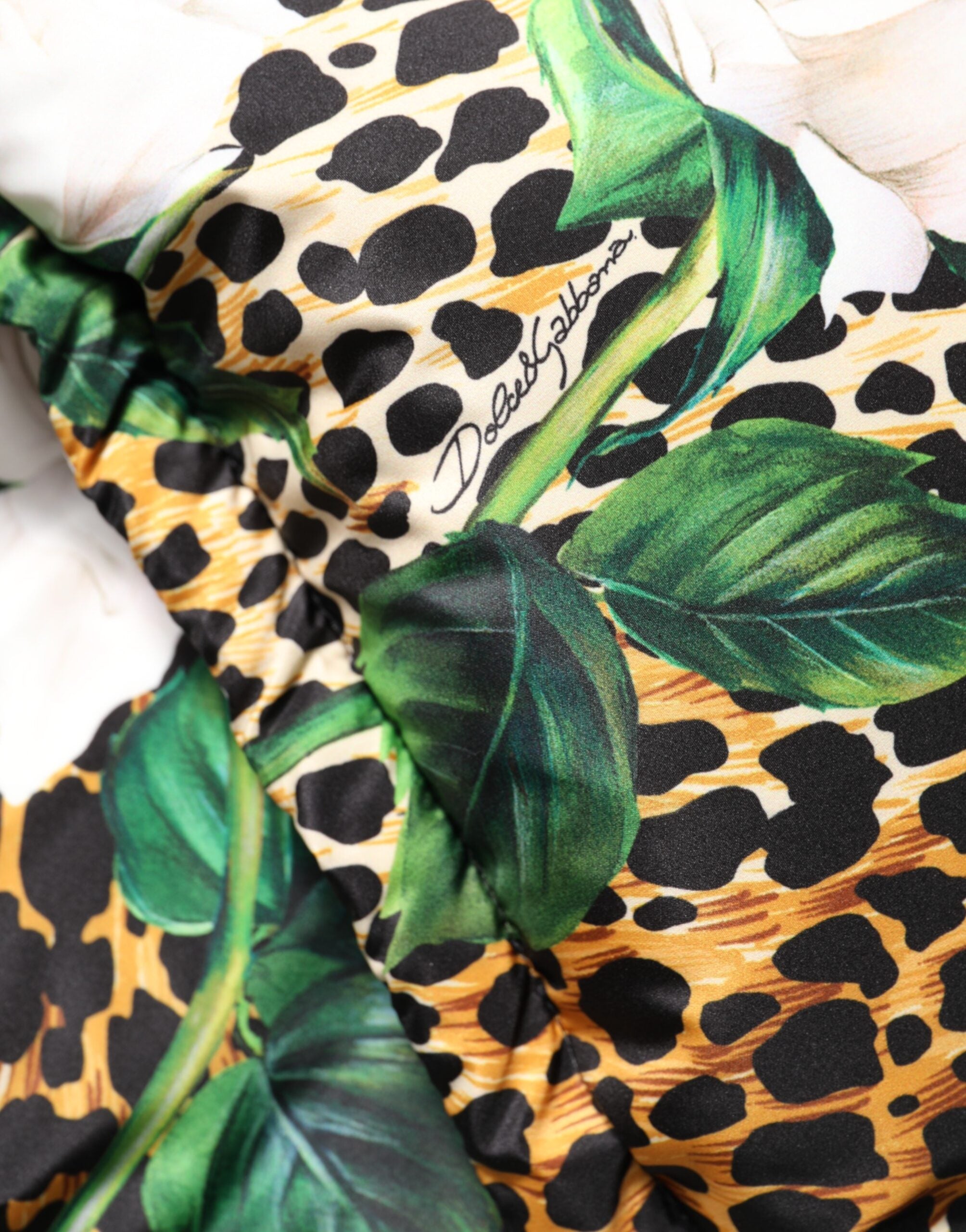 Multicolor Leopard Rose Puffer Quilted Jacket - ventzia