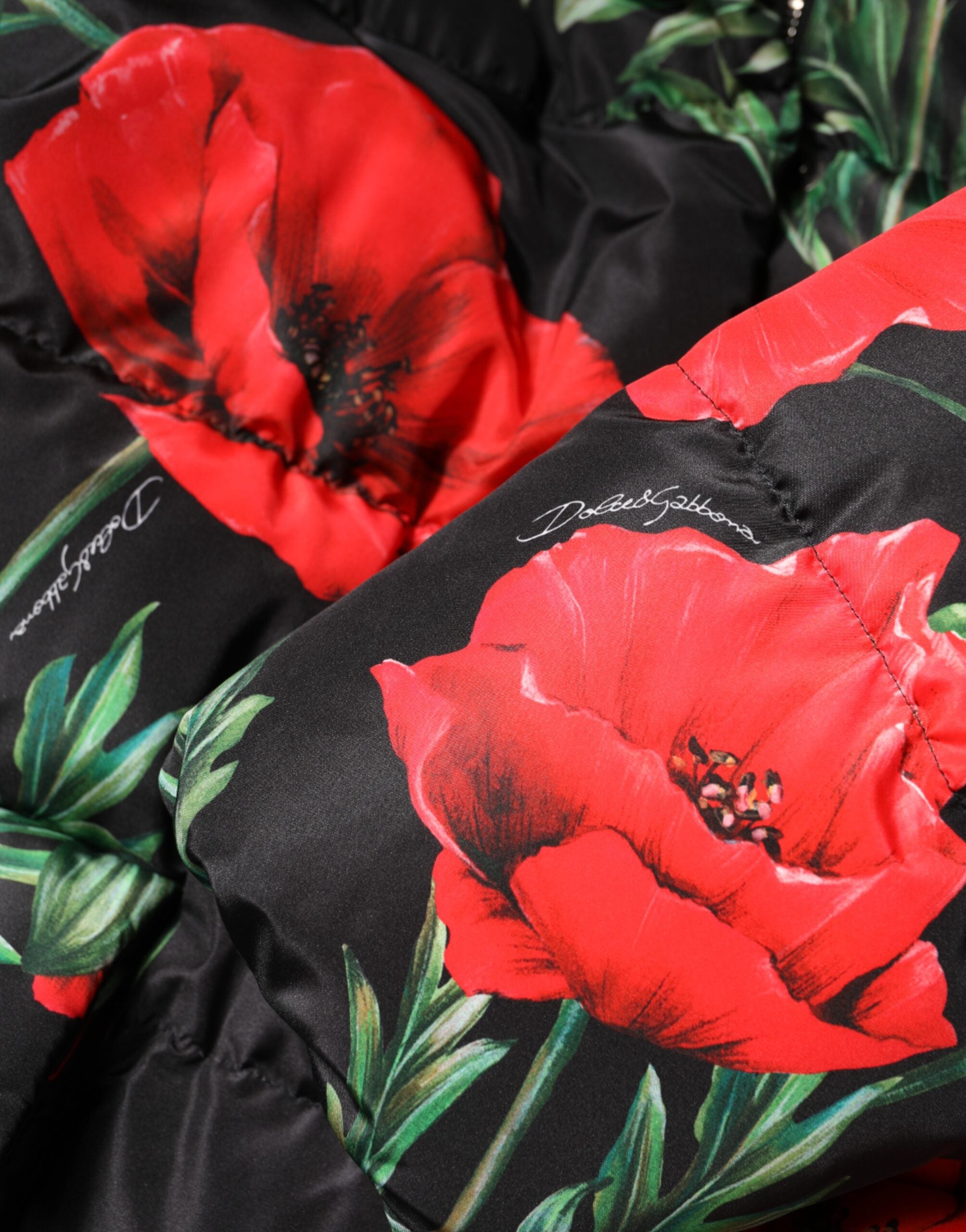 Black Floral Polyester Hooded Quilted Jacket - ventzia