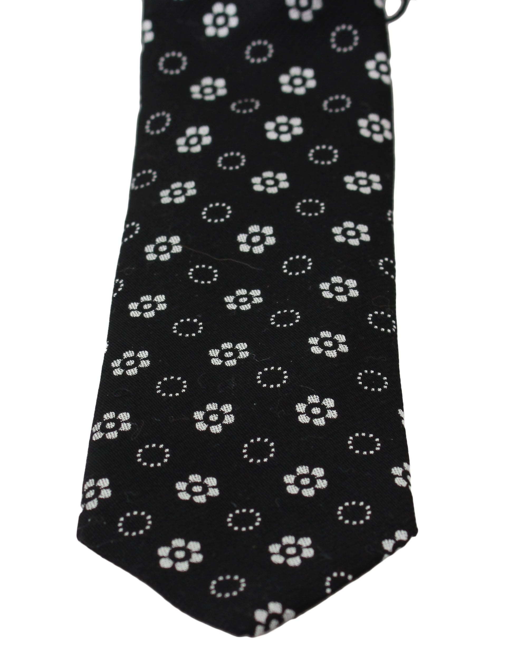 Elegant Black Floral Silk Necktie - ventzia