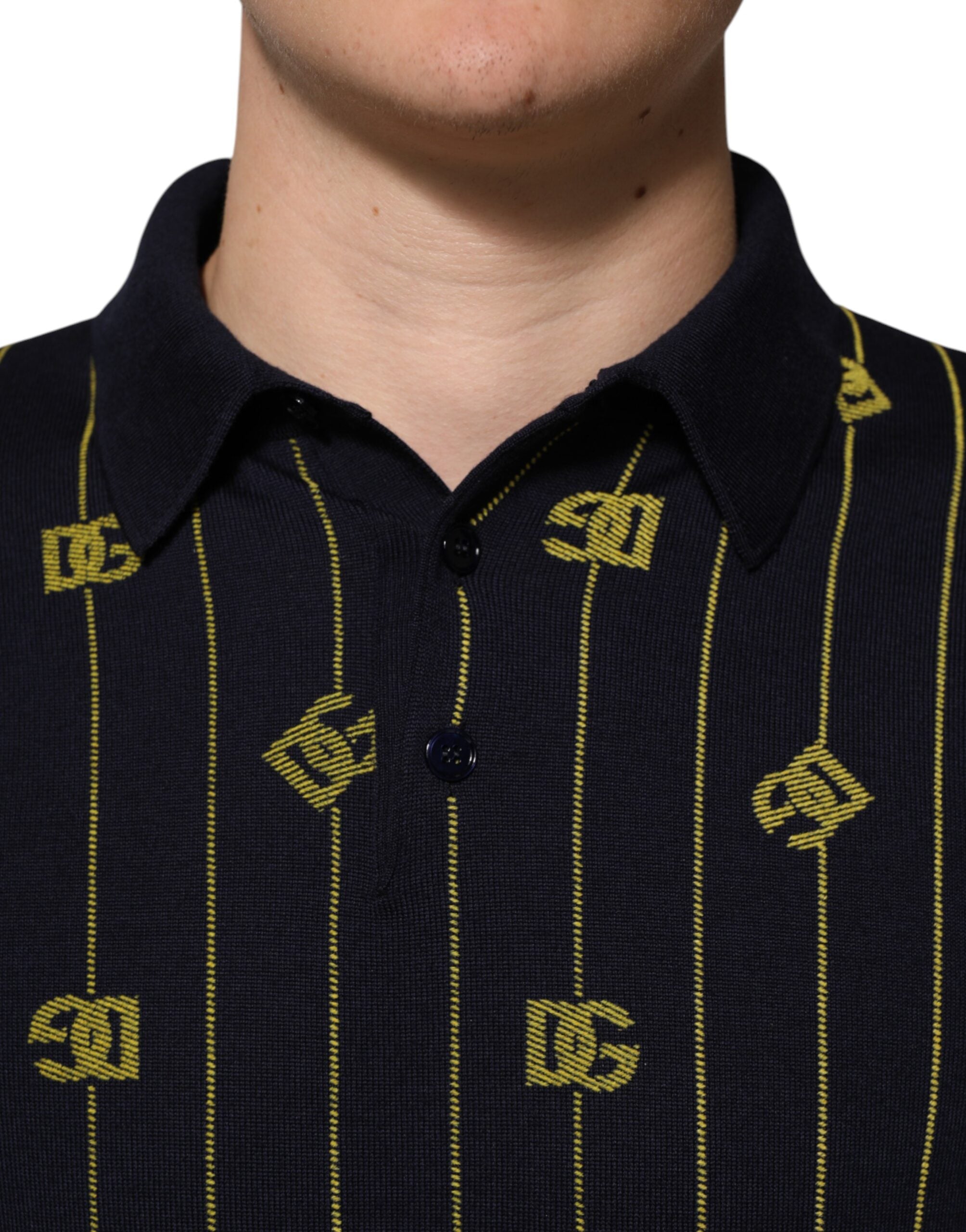 Black Logo Jacquard Knitted Polo Shirt T-shirt - ventzia
