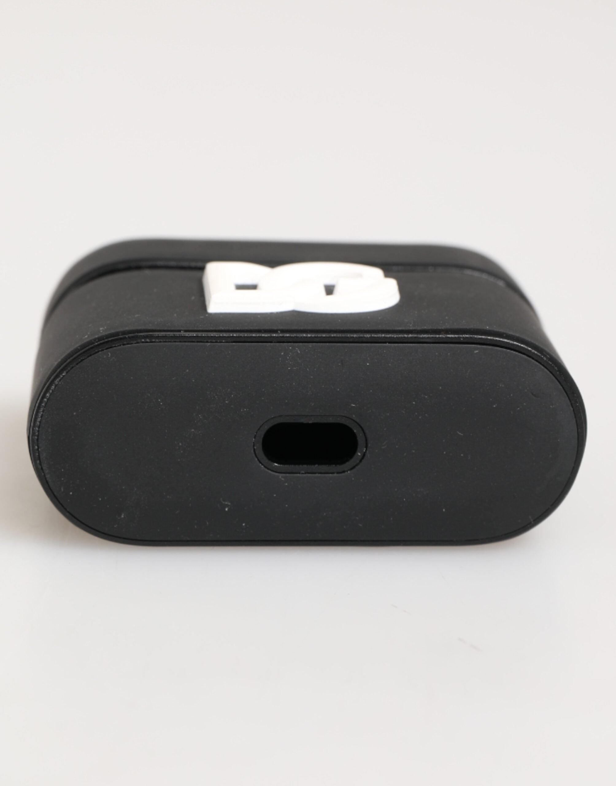 Black White Rubber Embossed Logo Accessory Airpods Case - ventzia