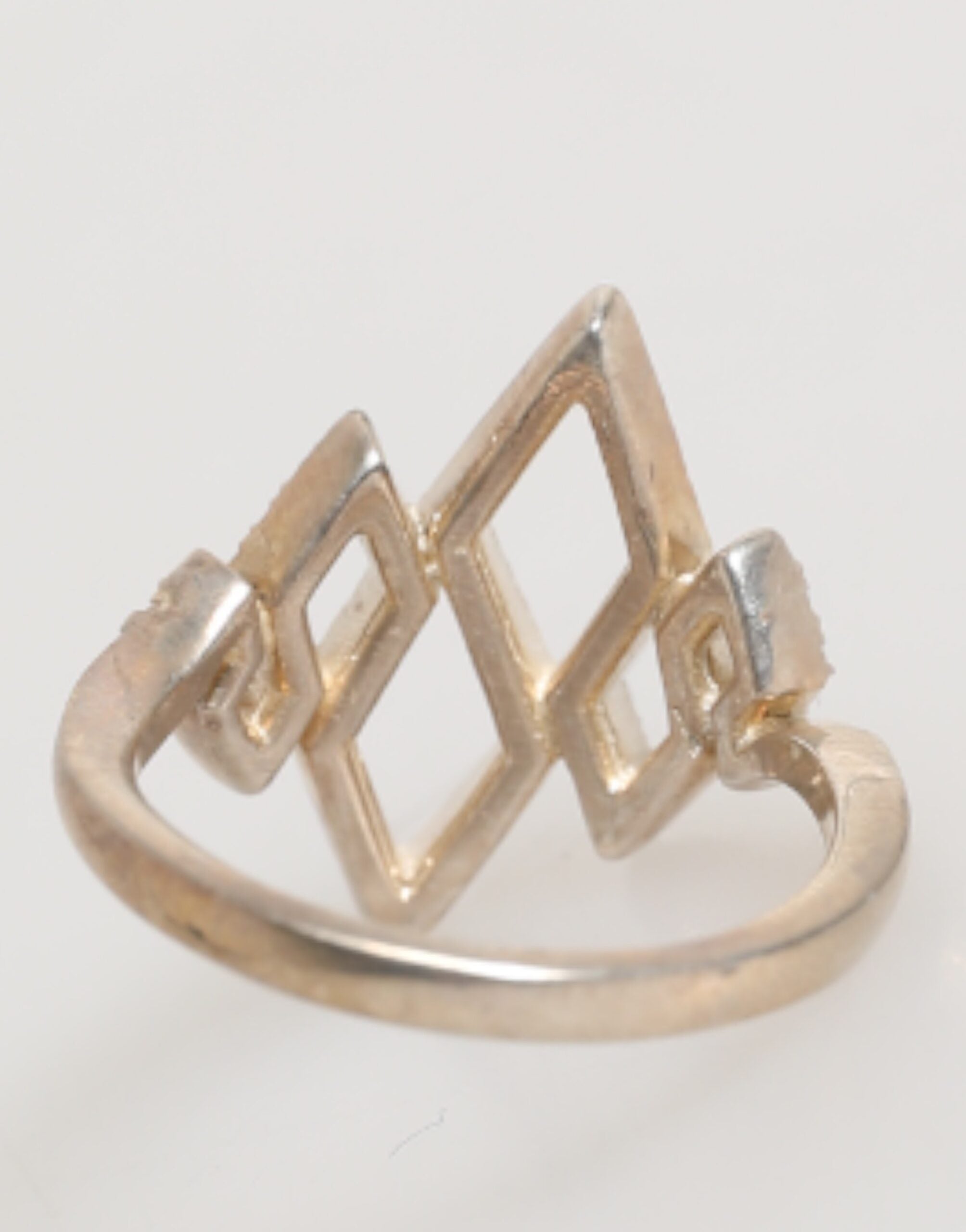 Geometric Diamond Shape Pave CZ Crystal Jewelry Ring - ventzia