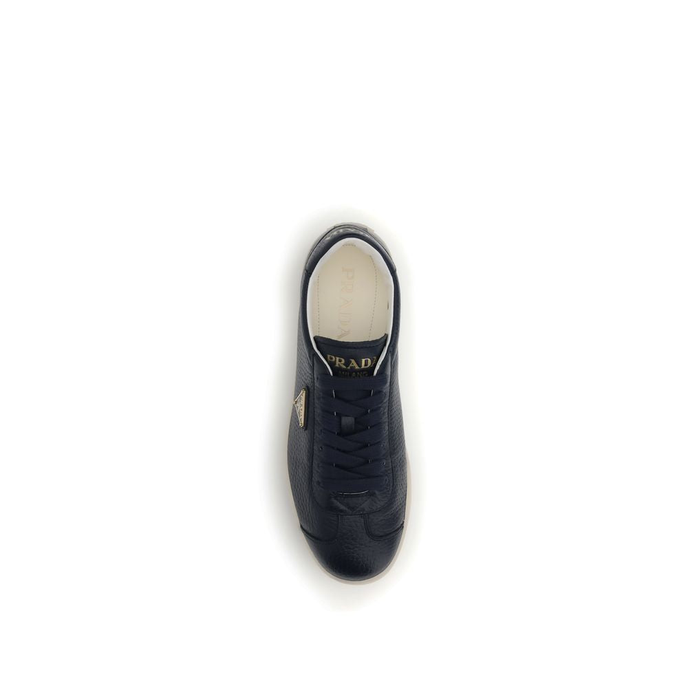 Leather Sneakers - ventzia