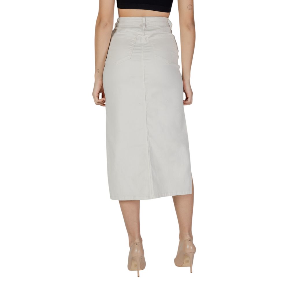 Cream Cotton Long Skirt - ventzia