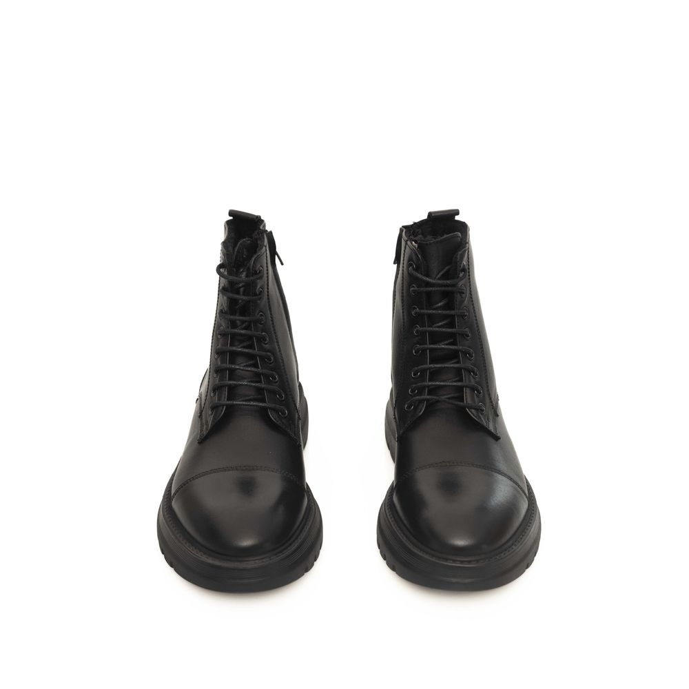 Black Cowhide Boot - ventzia