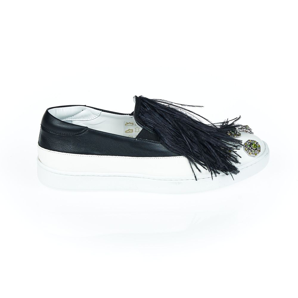 Black Bovine Leather Women Slip-on Shoe - ventzia