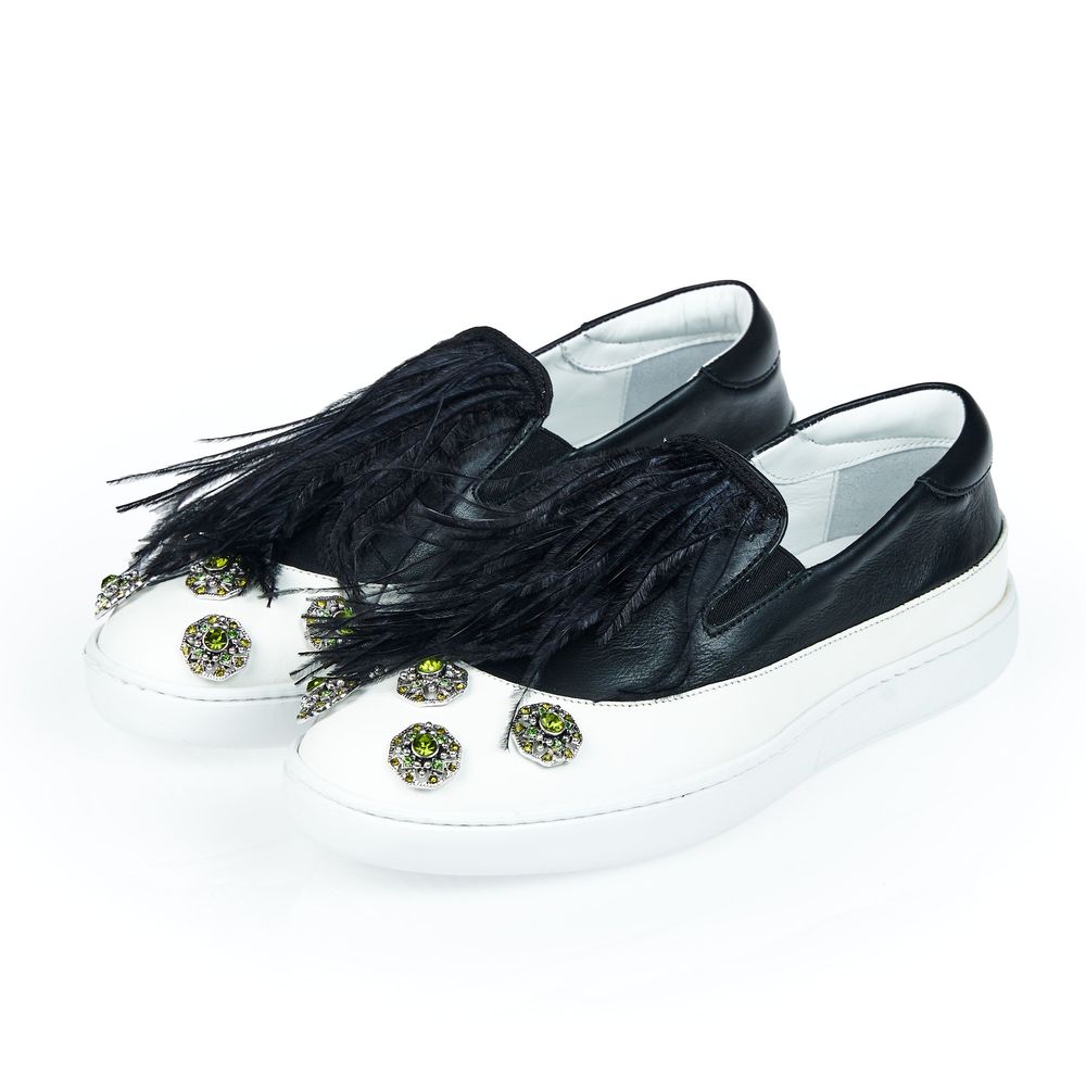 Black Bovine Leather Women Slip-on Shoe - ventzia