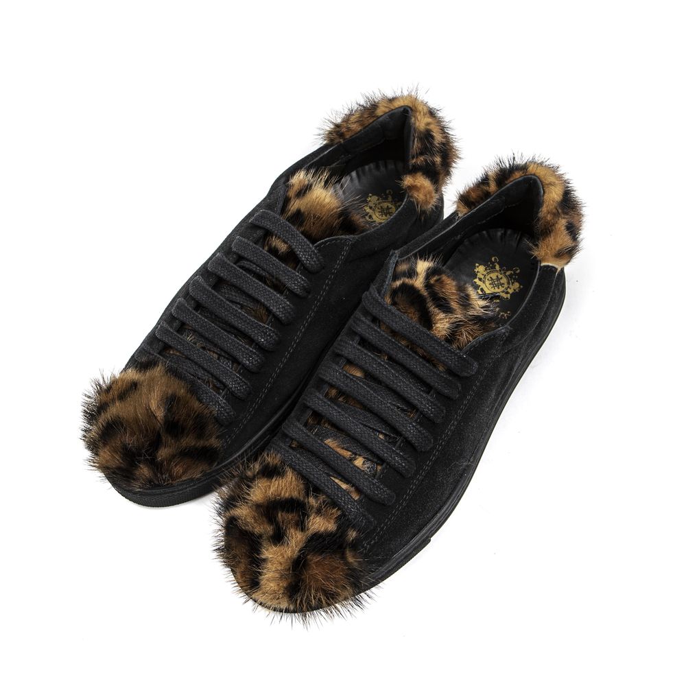 Black Leather Women Sneaker - ventzia