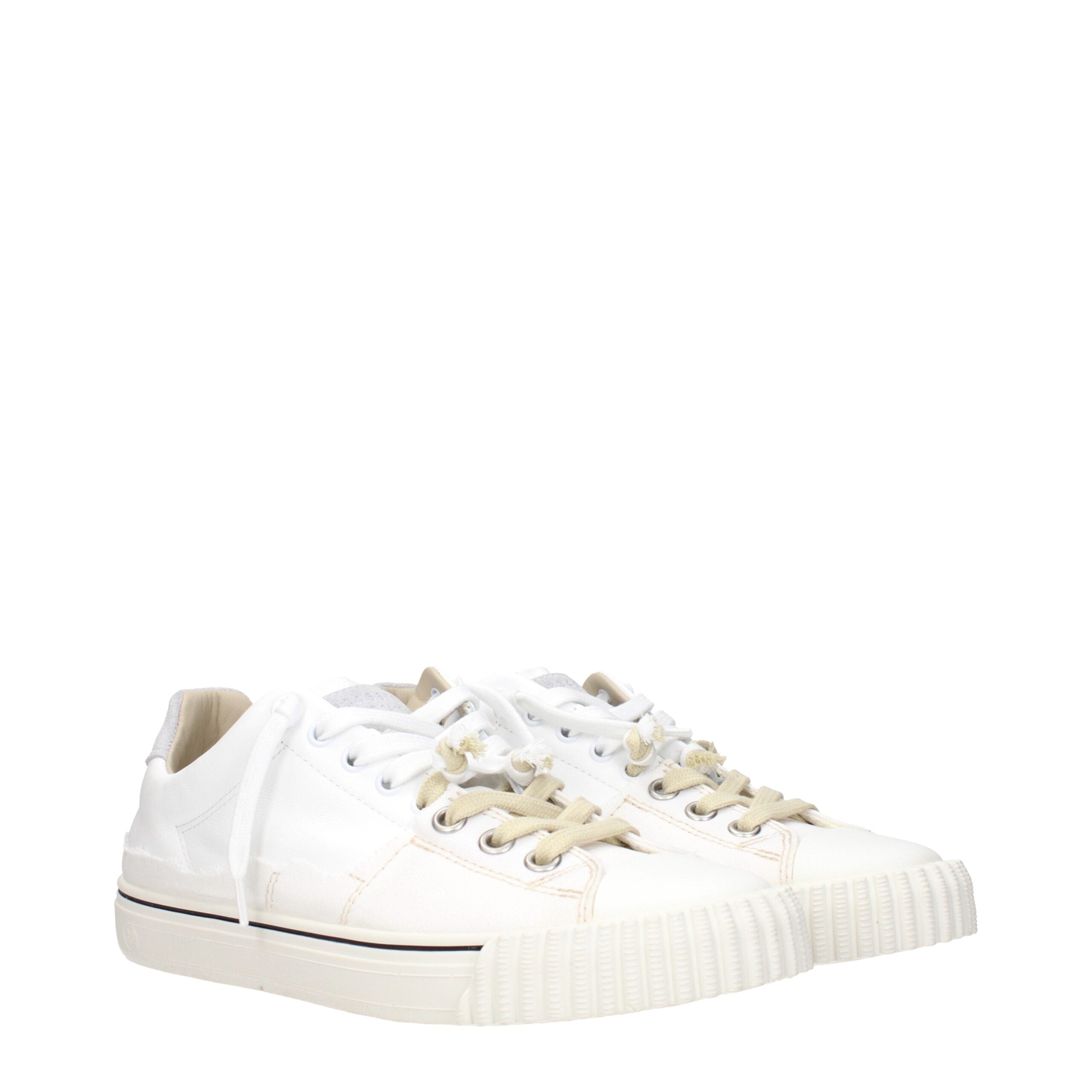 White Leather Low Top Sneakers - ventzia