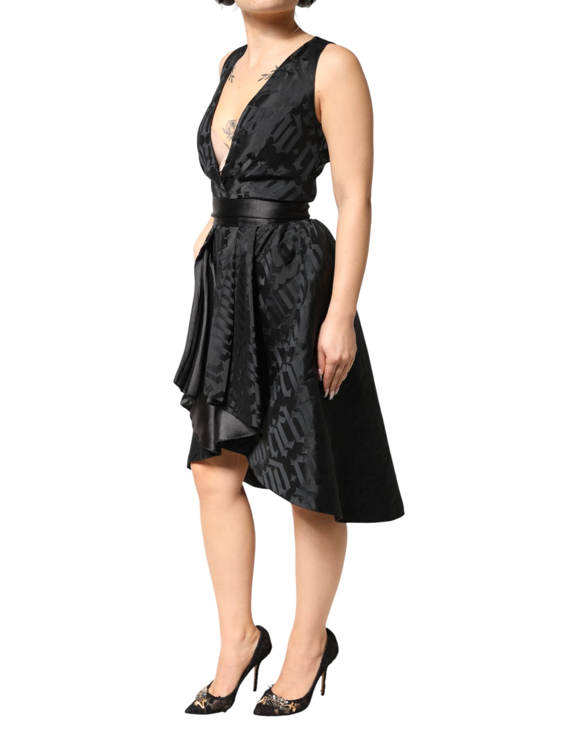 Black Jacquard Deep V-neck Sleeveless 2 Pc Dress - ventzia