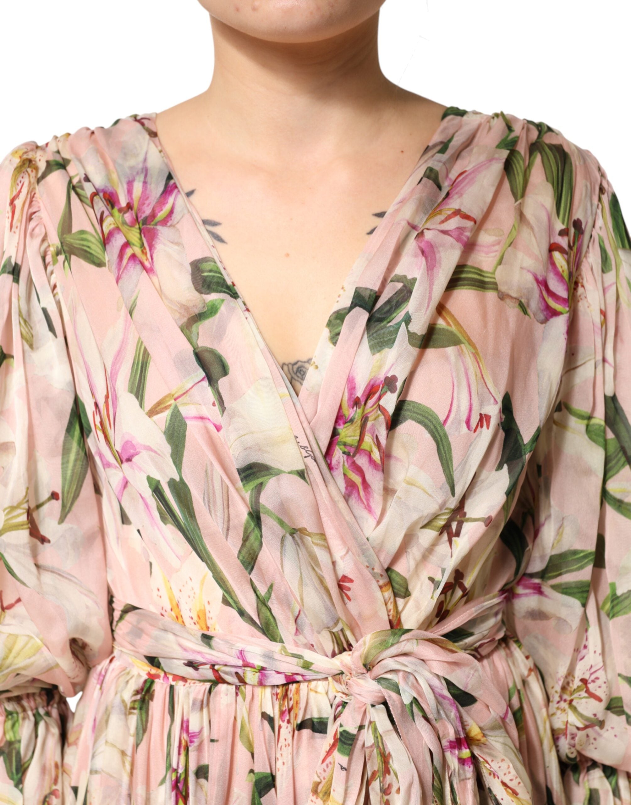 Pink Lily Print A-line Pleated Maxi Dress - ventzia