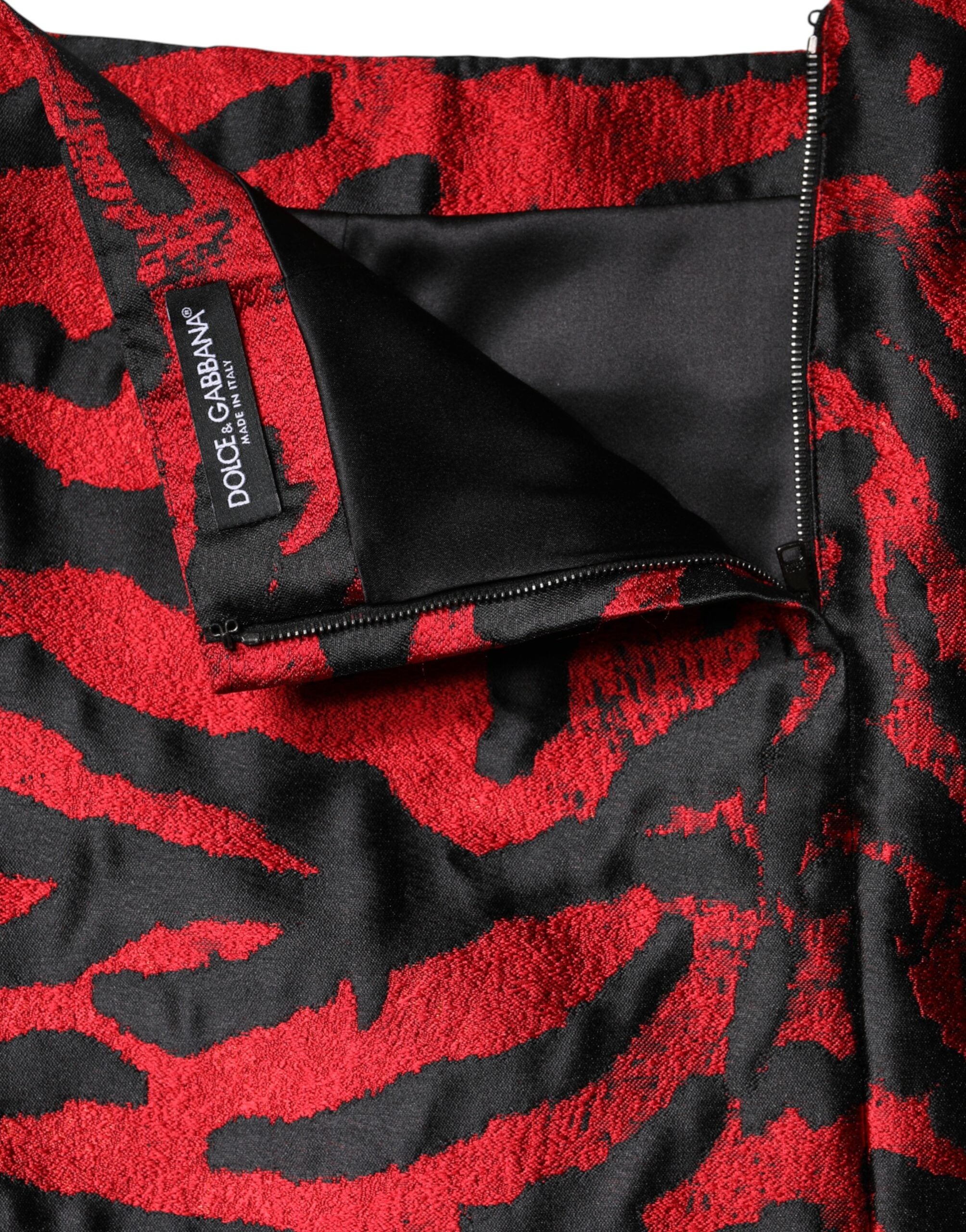 Black Red Jacquard High Waist Mini Skirt - ventzia