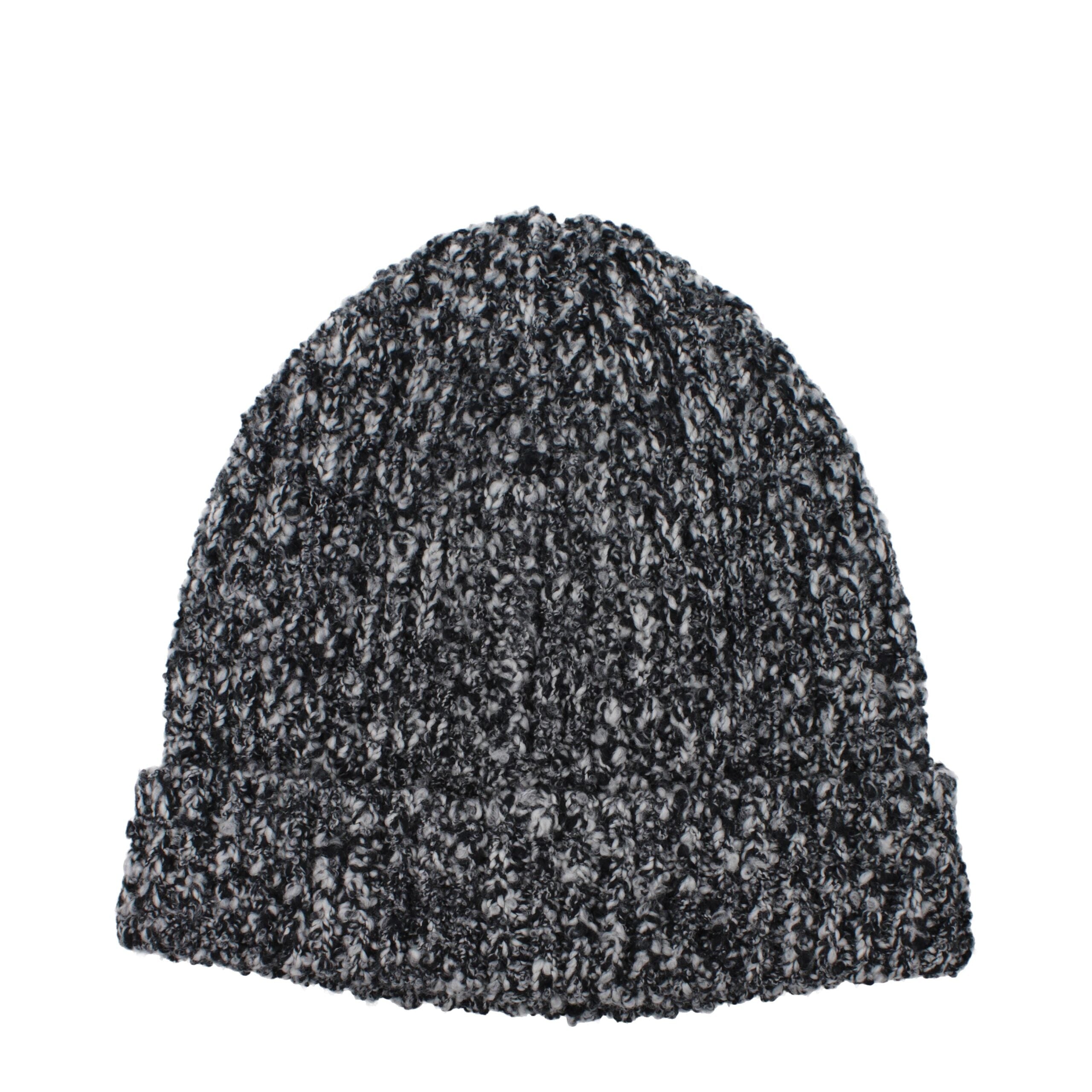 Black Wool Beanie - ventzia