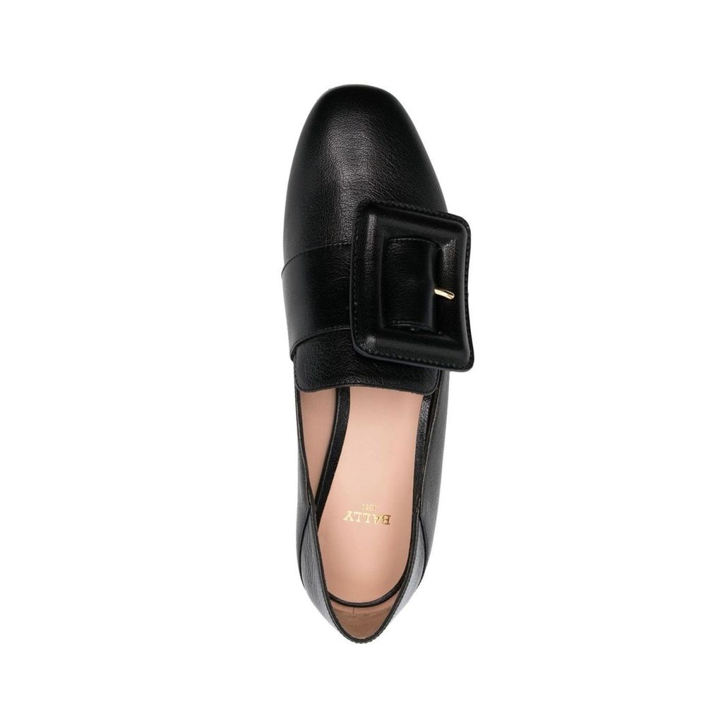 Black Calfskin Slip-On Loafers - ventzia