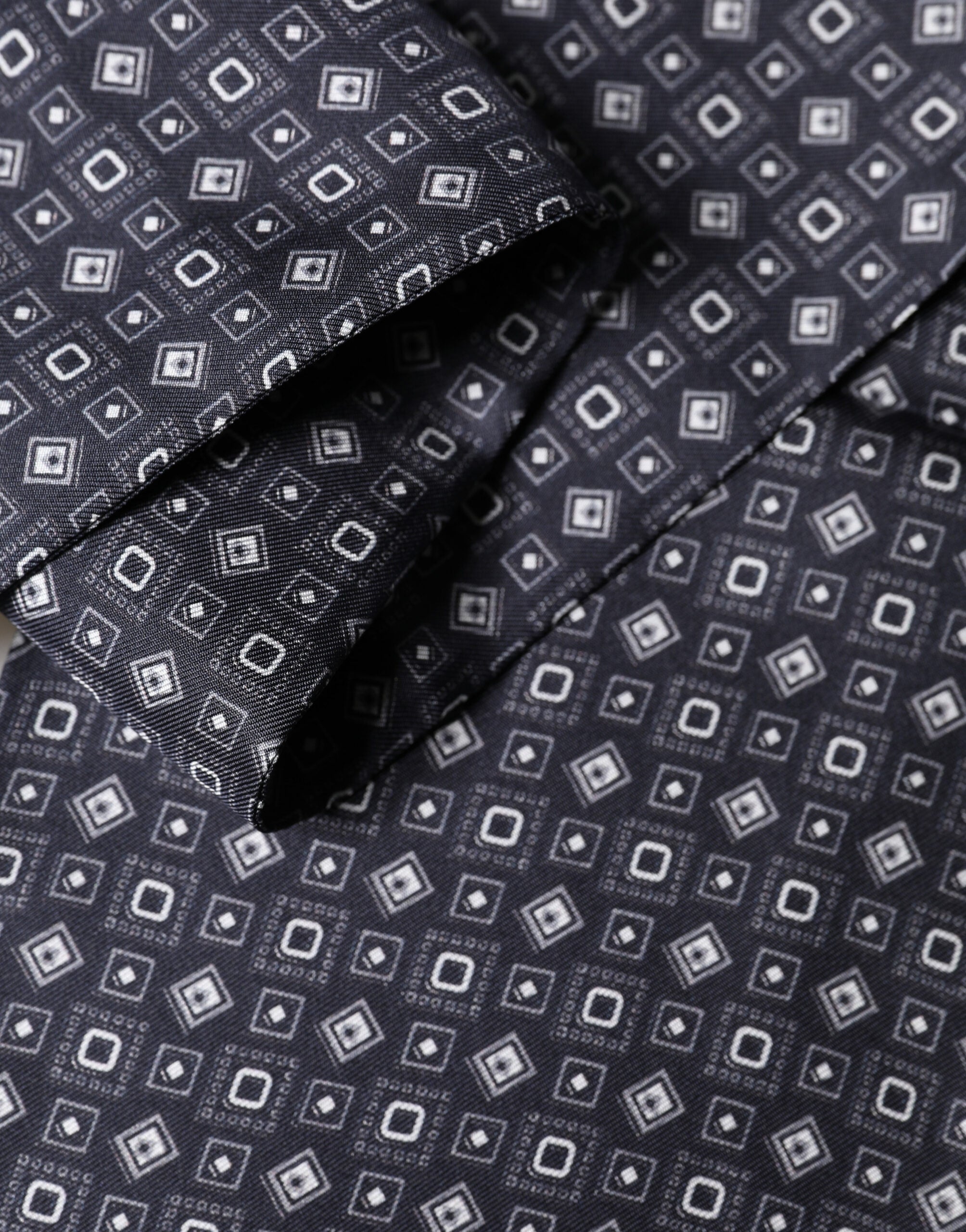 Black Silk Geometric Fringe Wrap Foulard 136cm X 15cm  Scarf - ventzia