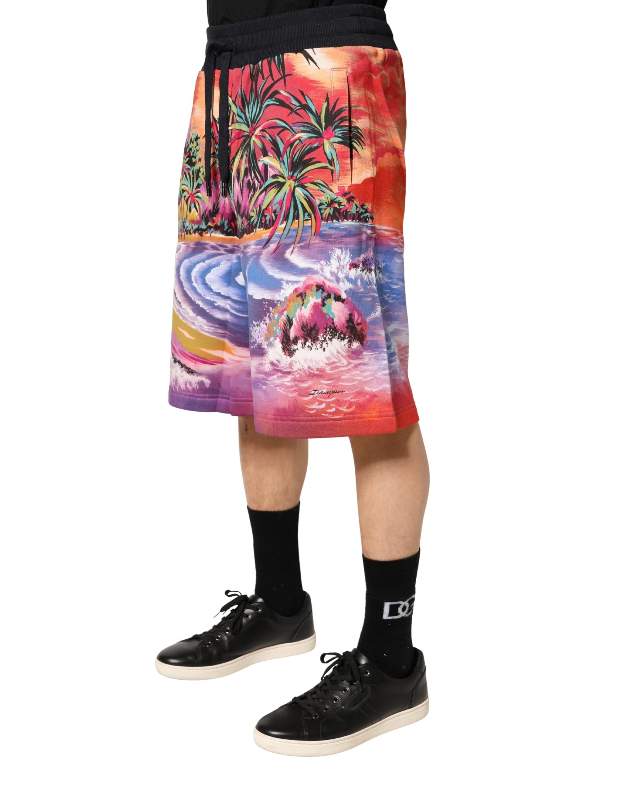 Multicolor Graphic Print Cotton Bermuda Shorts - ventzia