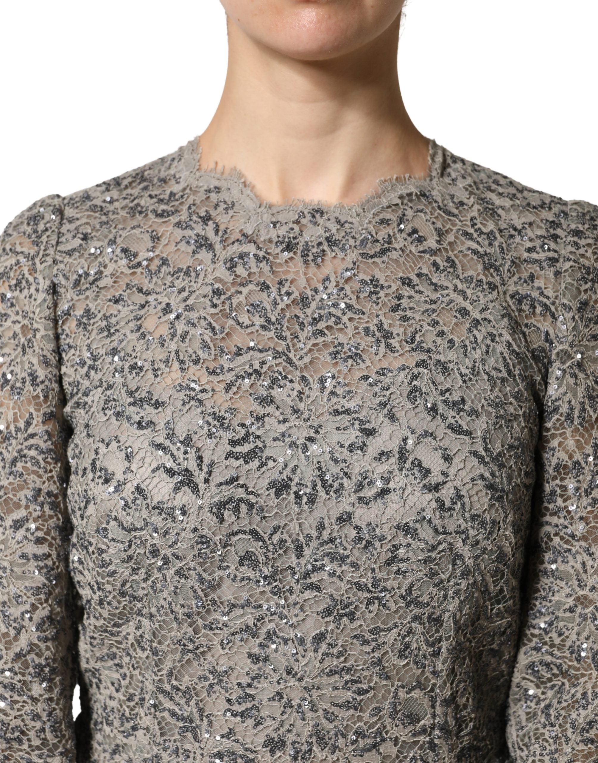 Gray Lace Long Sleeves Cotton Maxi Dress - ventzia
