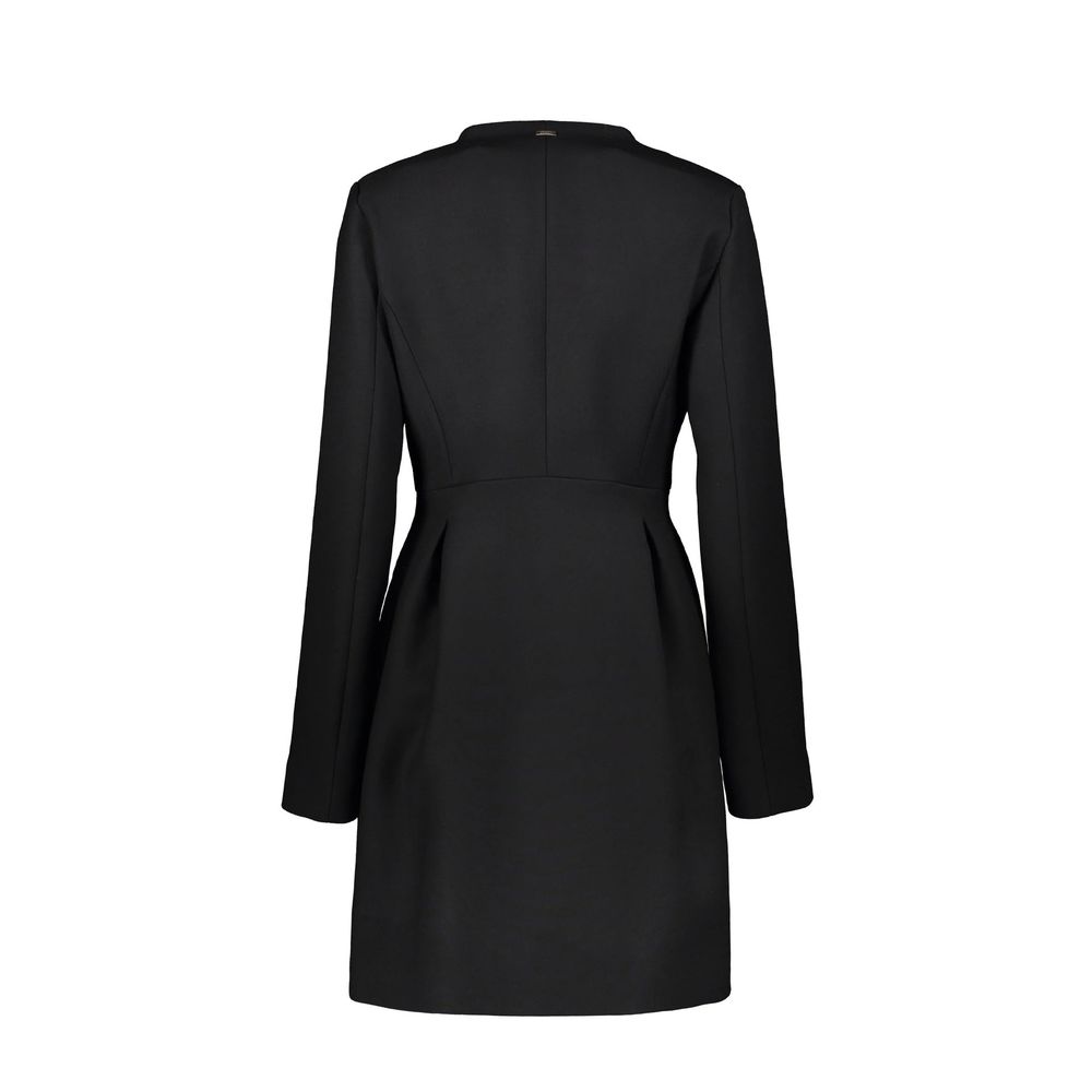 Black Virgin Wool Coat - ventzia