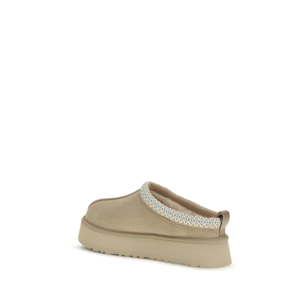 Beige Calf Leather Bos Taurus Mules - ventzia