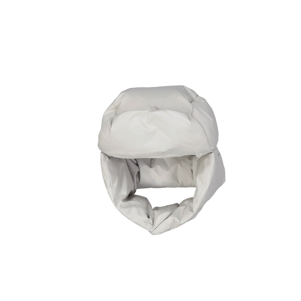 White Polyester Hat - ventzia