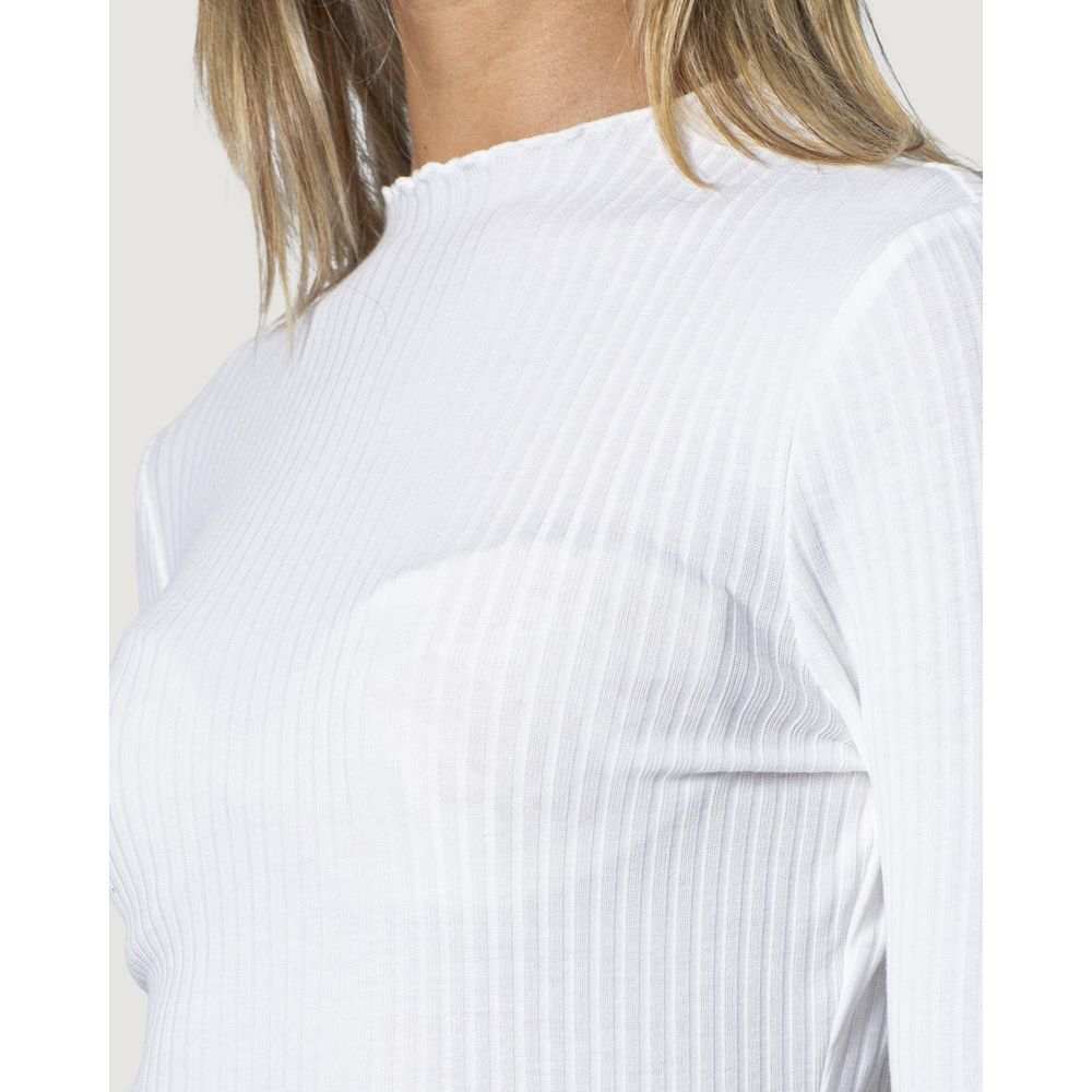 White Polyester Turtleneck - ventzia
