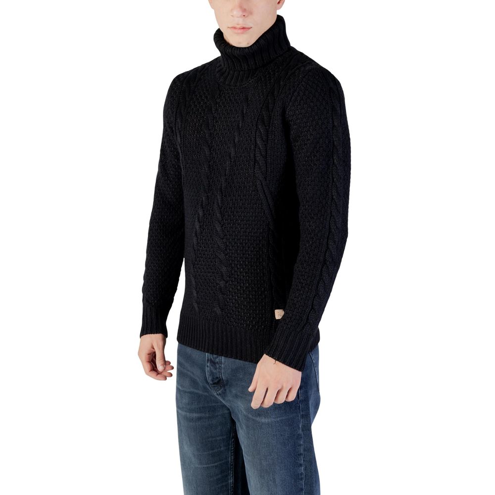 Black Marabou Turtleneck - ventzia
