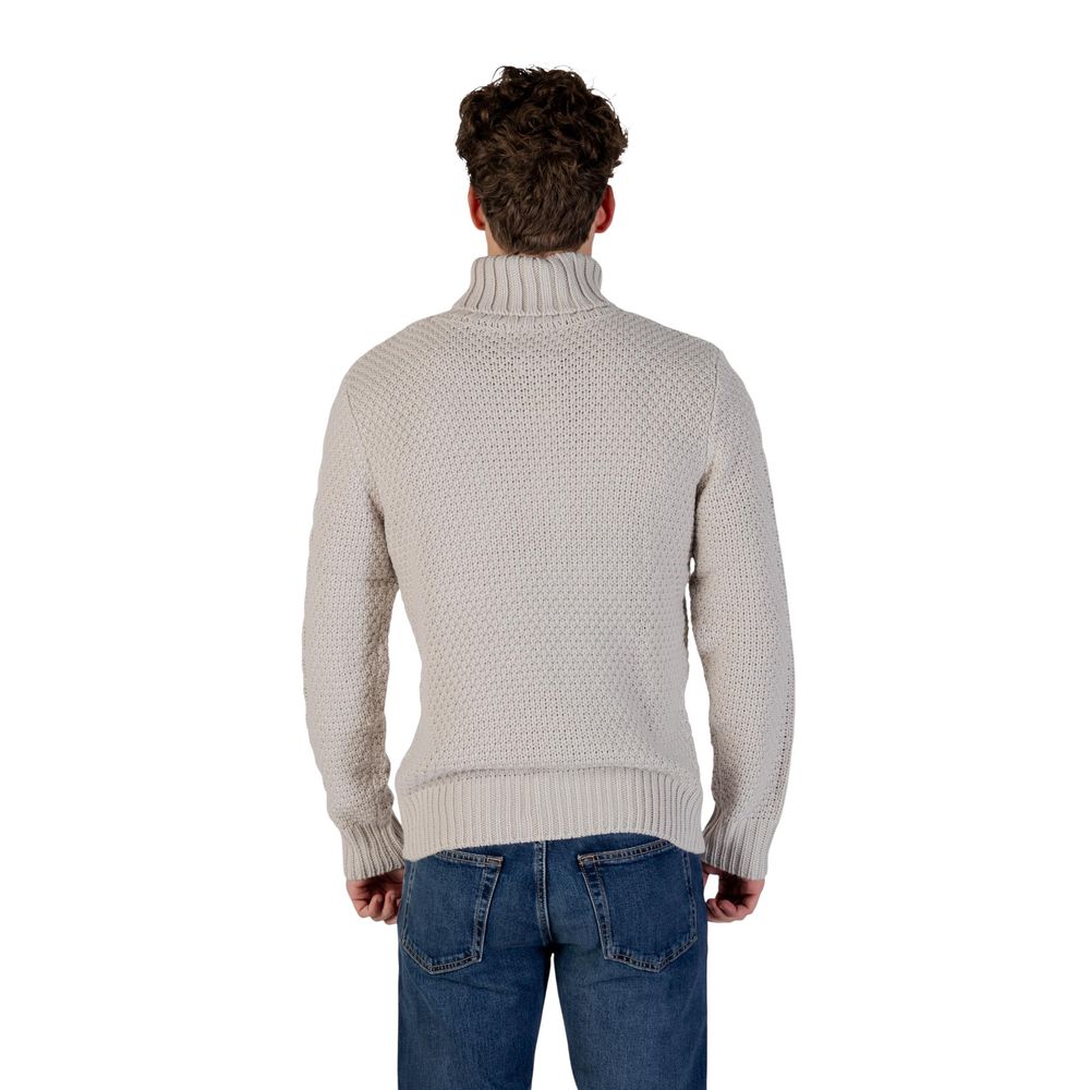 Gray Marabou Turtleneck - ventzia