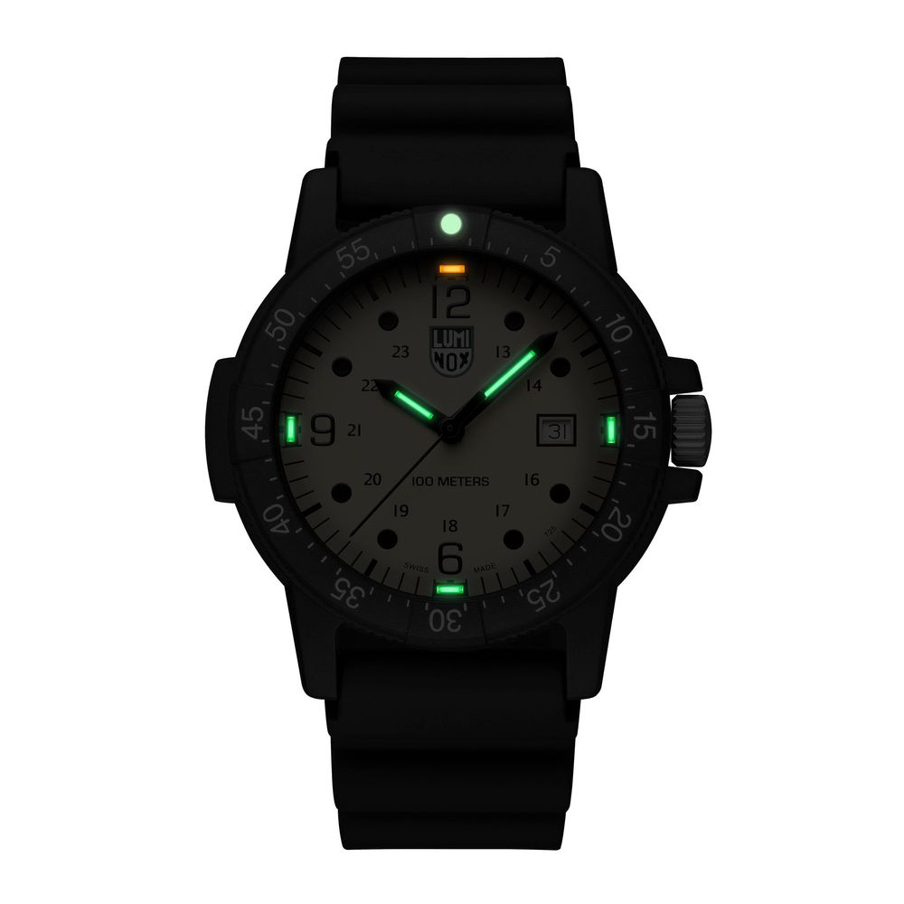 Black Resin Sport Watch - ventzia
