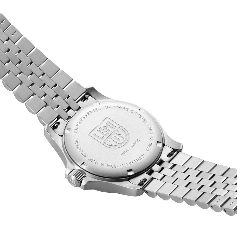 Gray Stainless Steel Sport Watch - ventzia