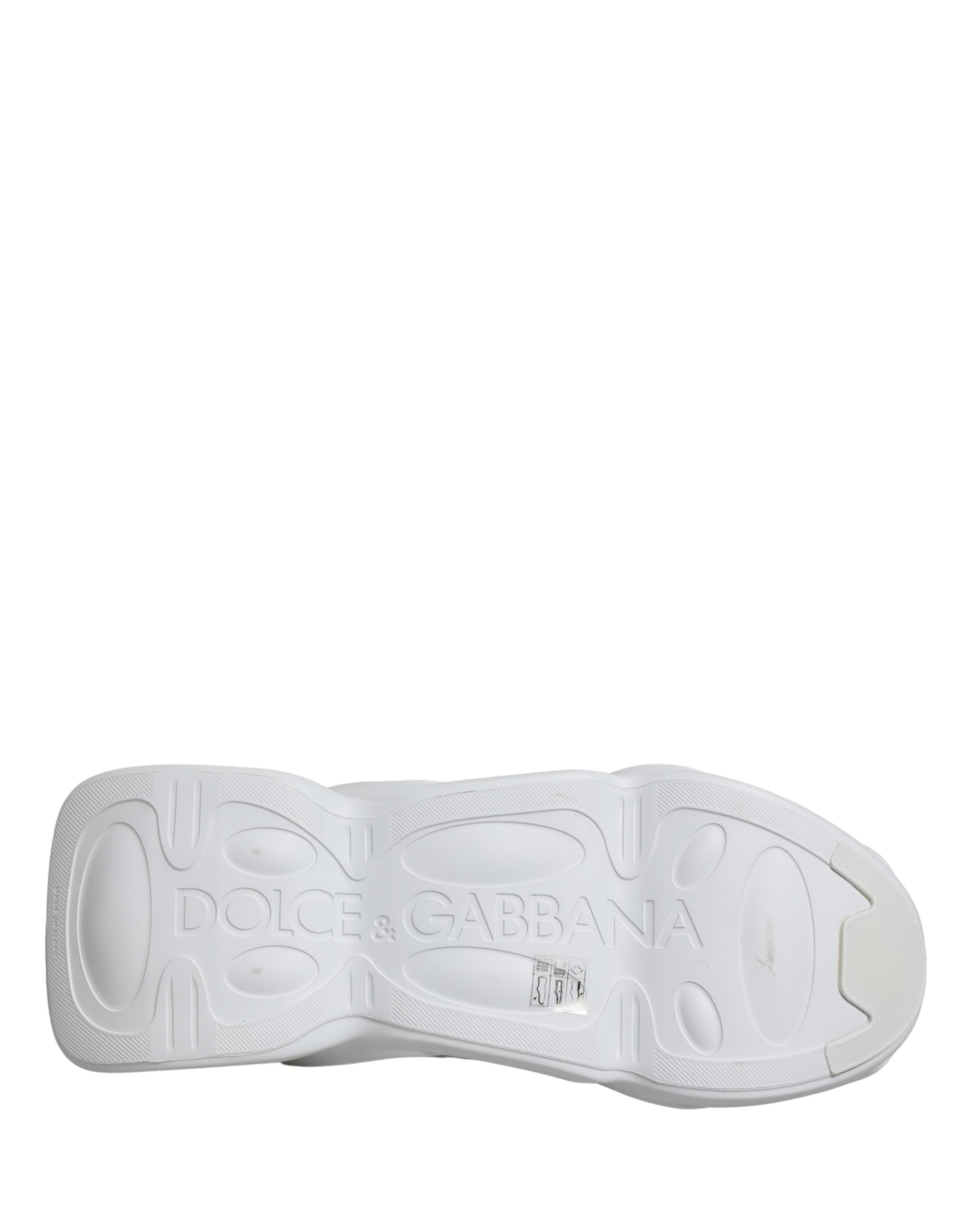 White Slip On Wave Low Top Sneakers Shoes - ventzia