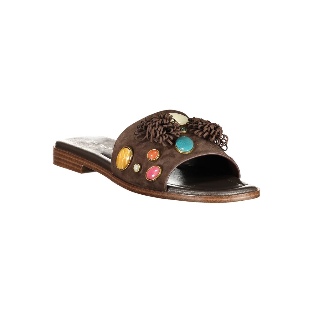 Marrone Leather Women Slipper - ventzia