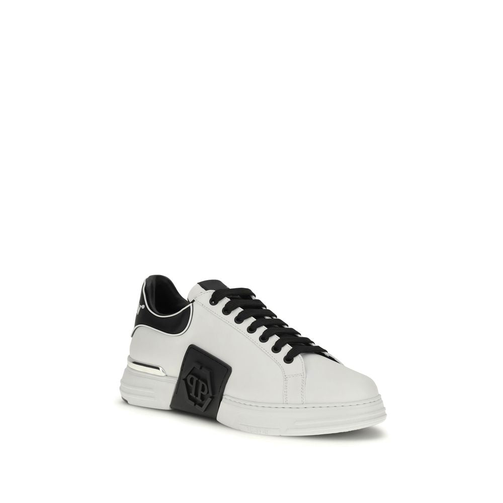 White Calf Leather Bos Taurus Low Top Sneakers - ventzia