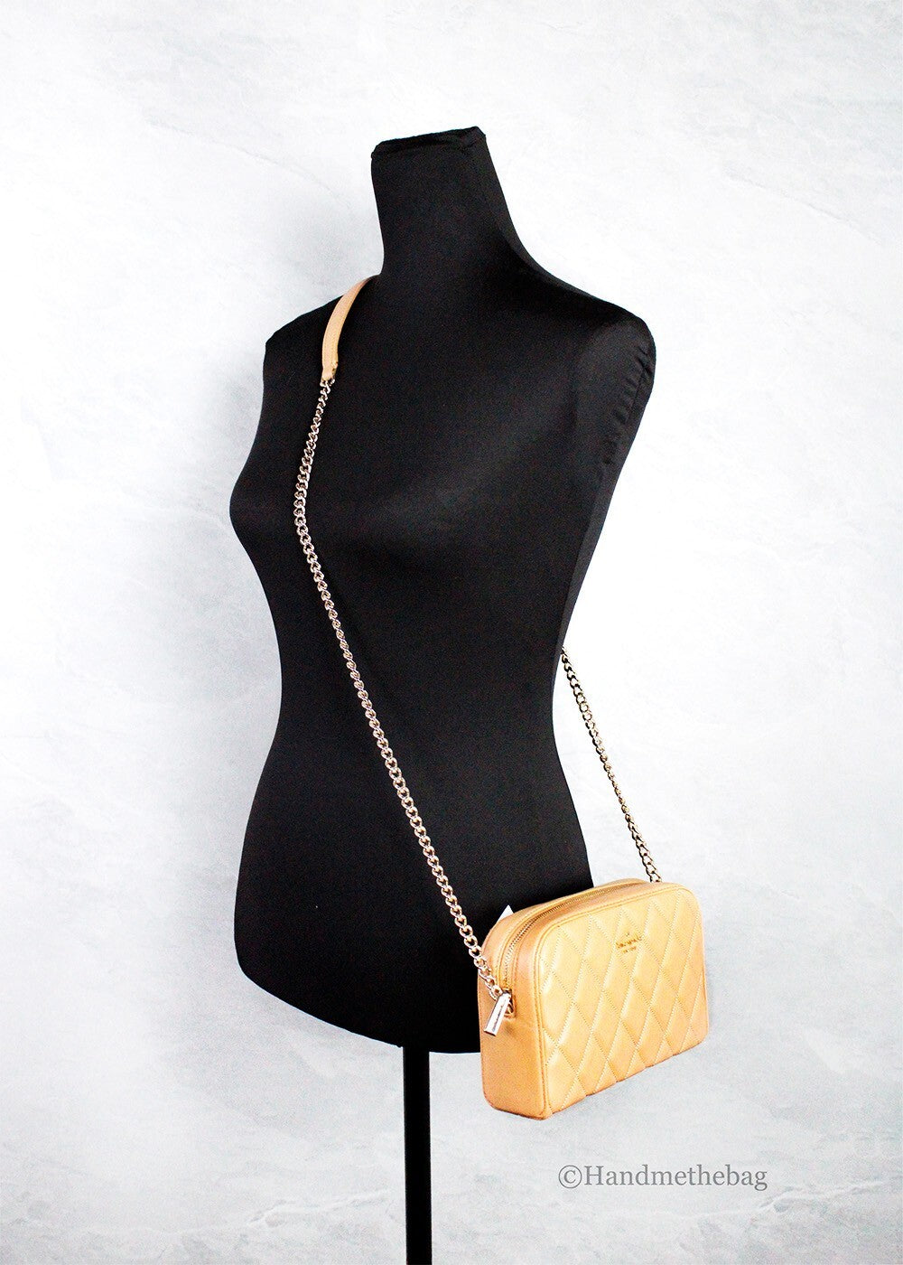 Kate Spade Carey Mini Tiramisu Quilted Smooth Leather Camera Crossbody Bag - ventzia