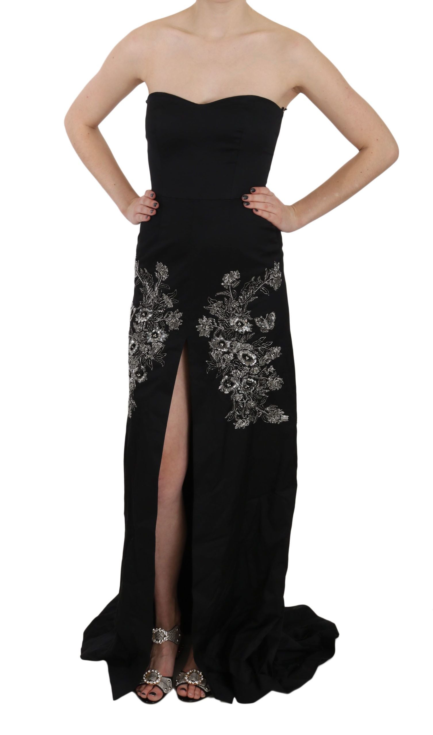 Enchanting Black Maxi Flare Dress - ventzia