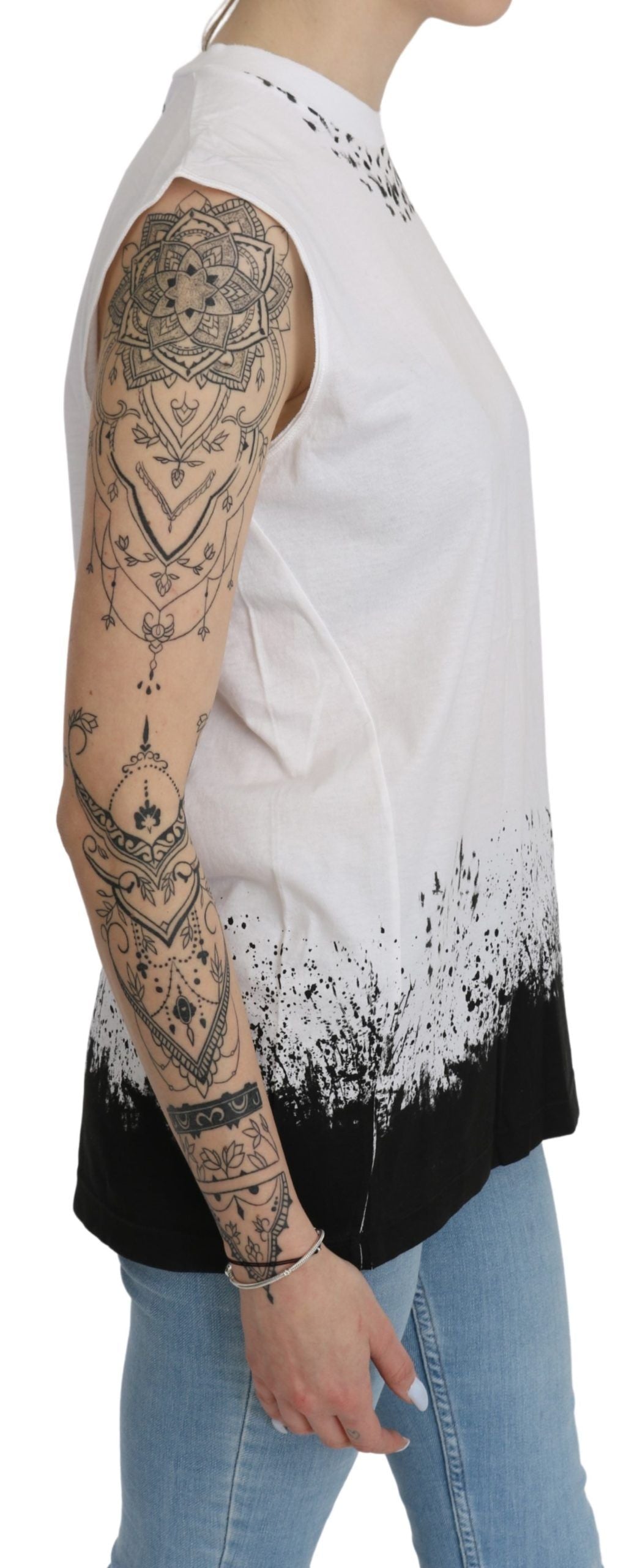 Chic Sleeveless Cotton Crew Neck Top - ventzia