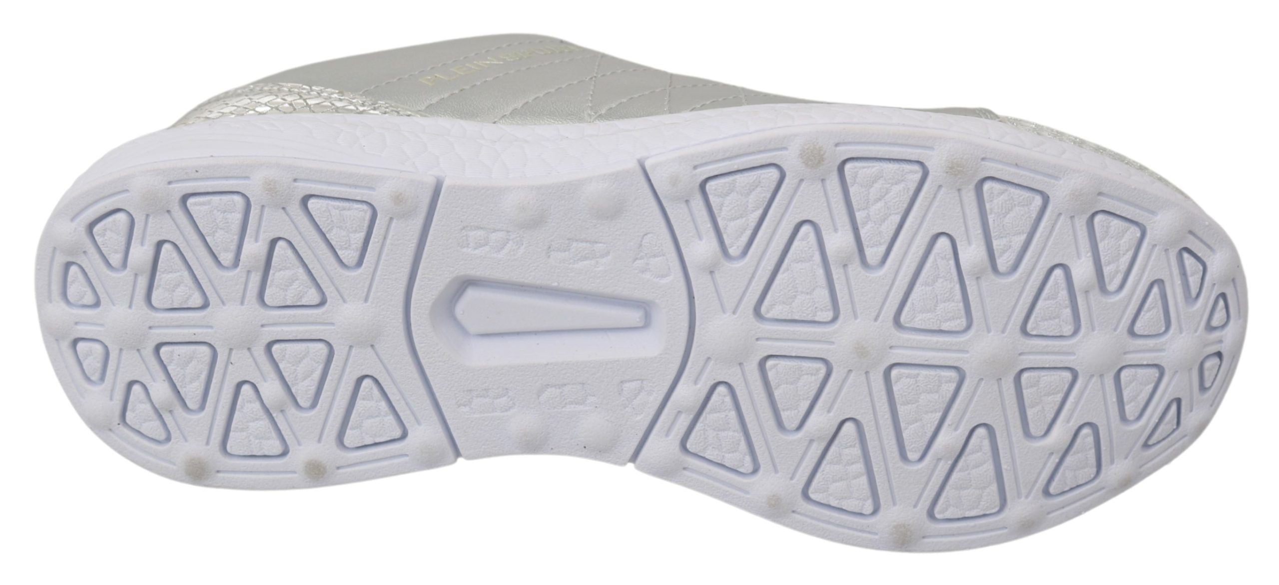 Sleek Silver Sneakers for Trendsetters - ventzia