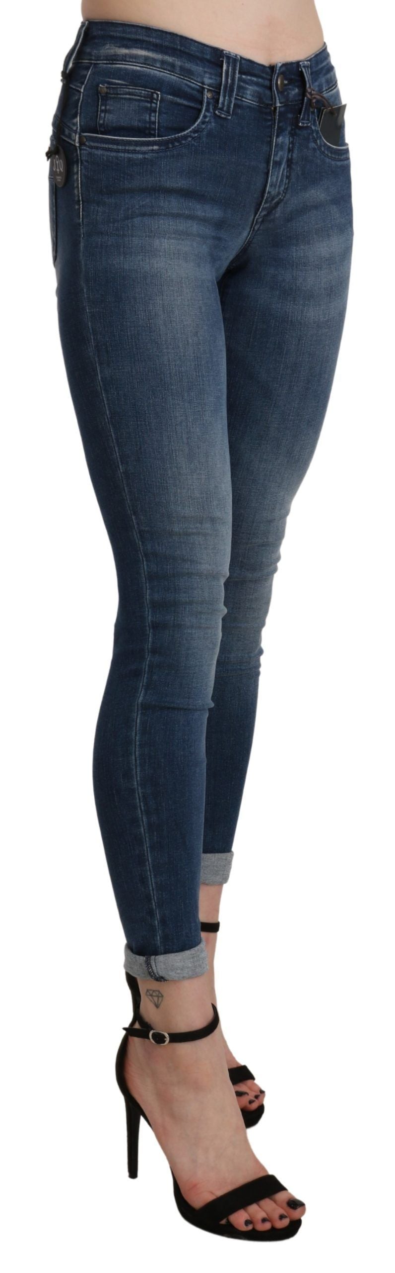 Chic Blue High Waist Cropped Jeans - ventzia